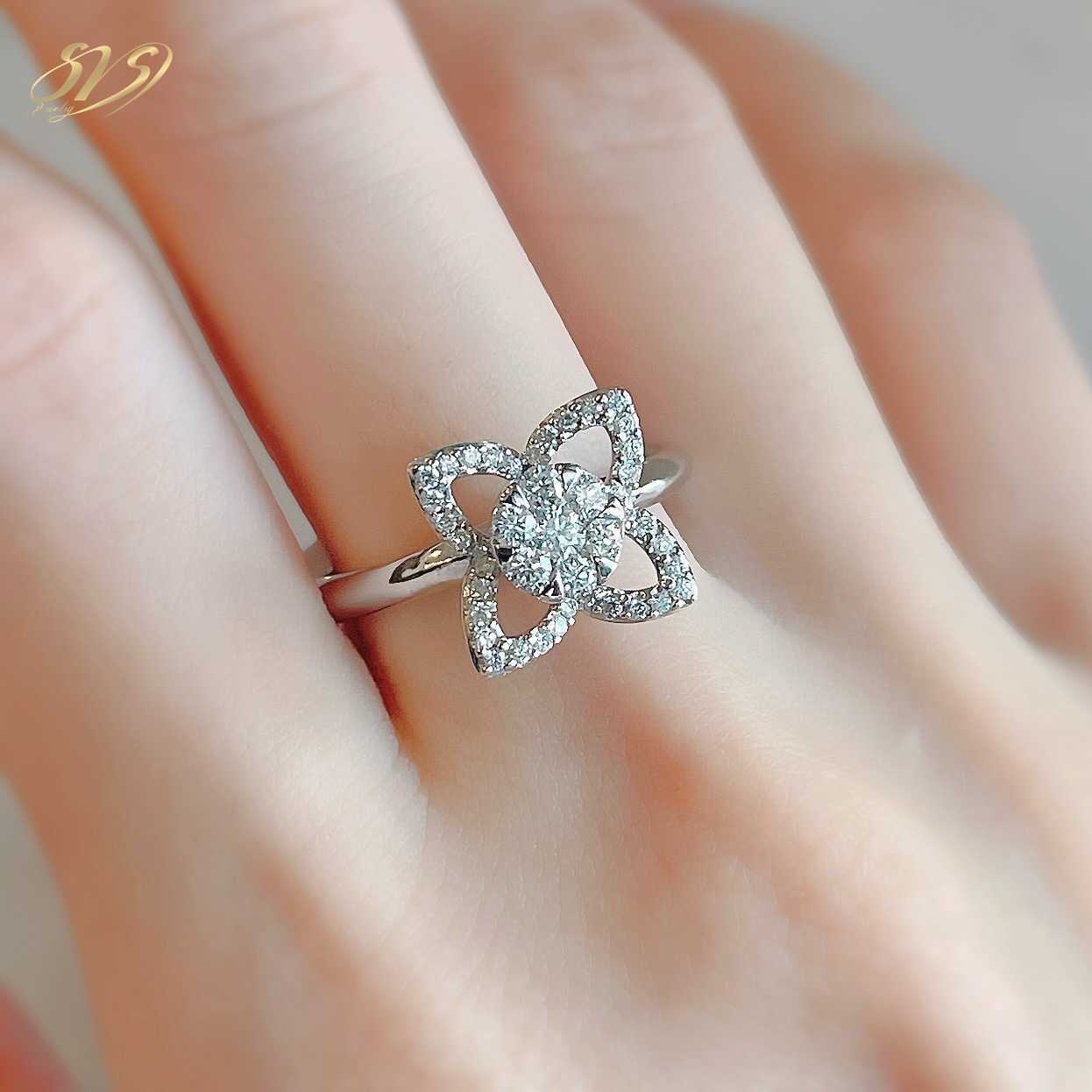 Diamond Ring แหวนเพชรแท้ ทองคำขาว 18K by SVS Jewelry