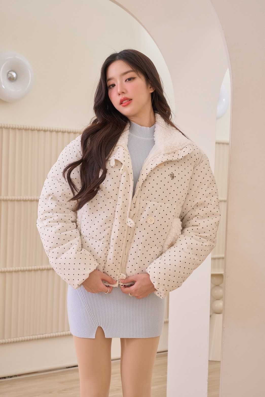 JK836 Polka dots Bomber Jacket แจ็คเก็ตกันหนาวลายจุด