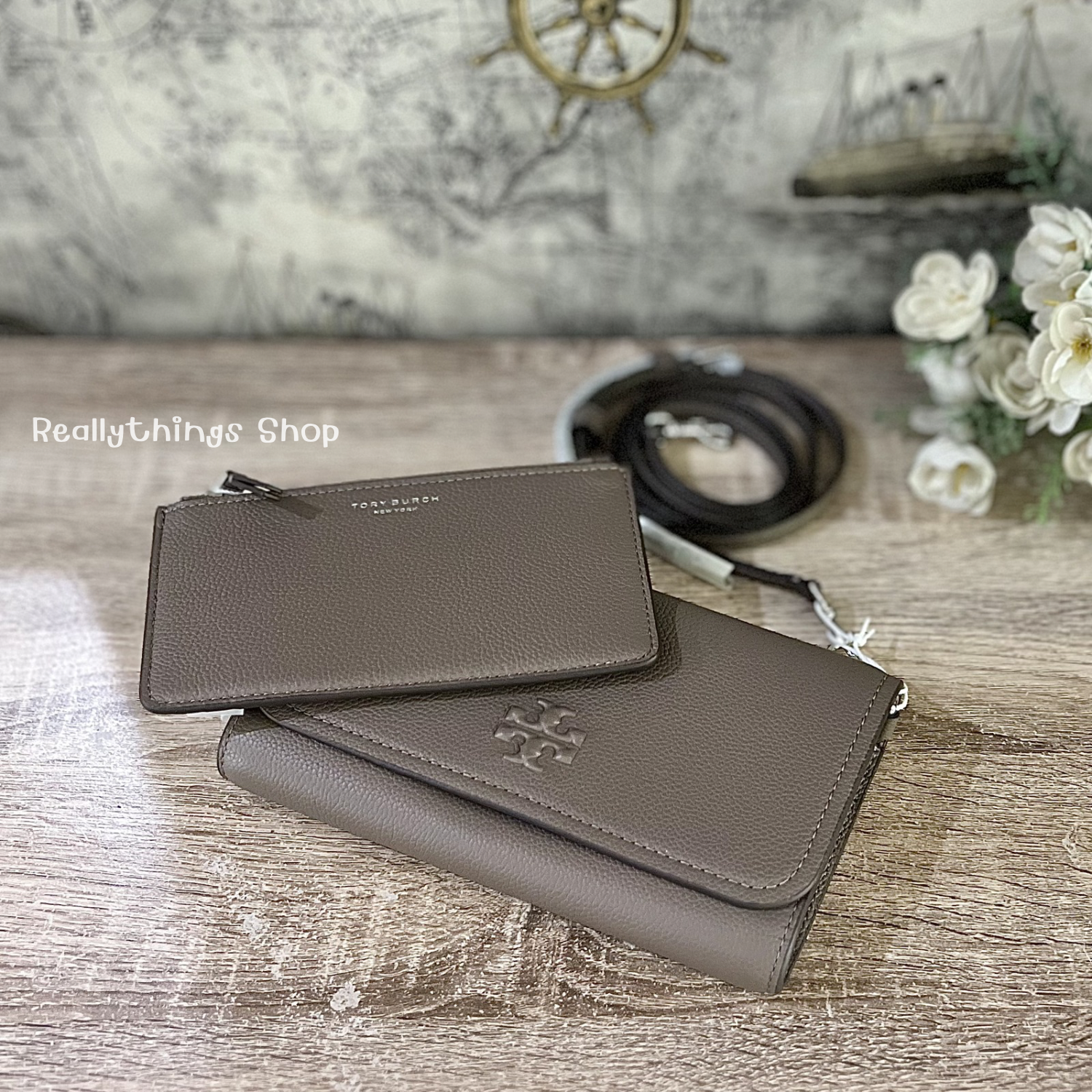 {แท้💯%📮พร้อมส่ง+ส่งฟรี} กระเป๋าสะพาย + กระเป๋าใส่บัตร Tory Burch Thea Flat Crossbody 169971