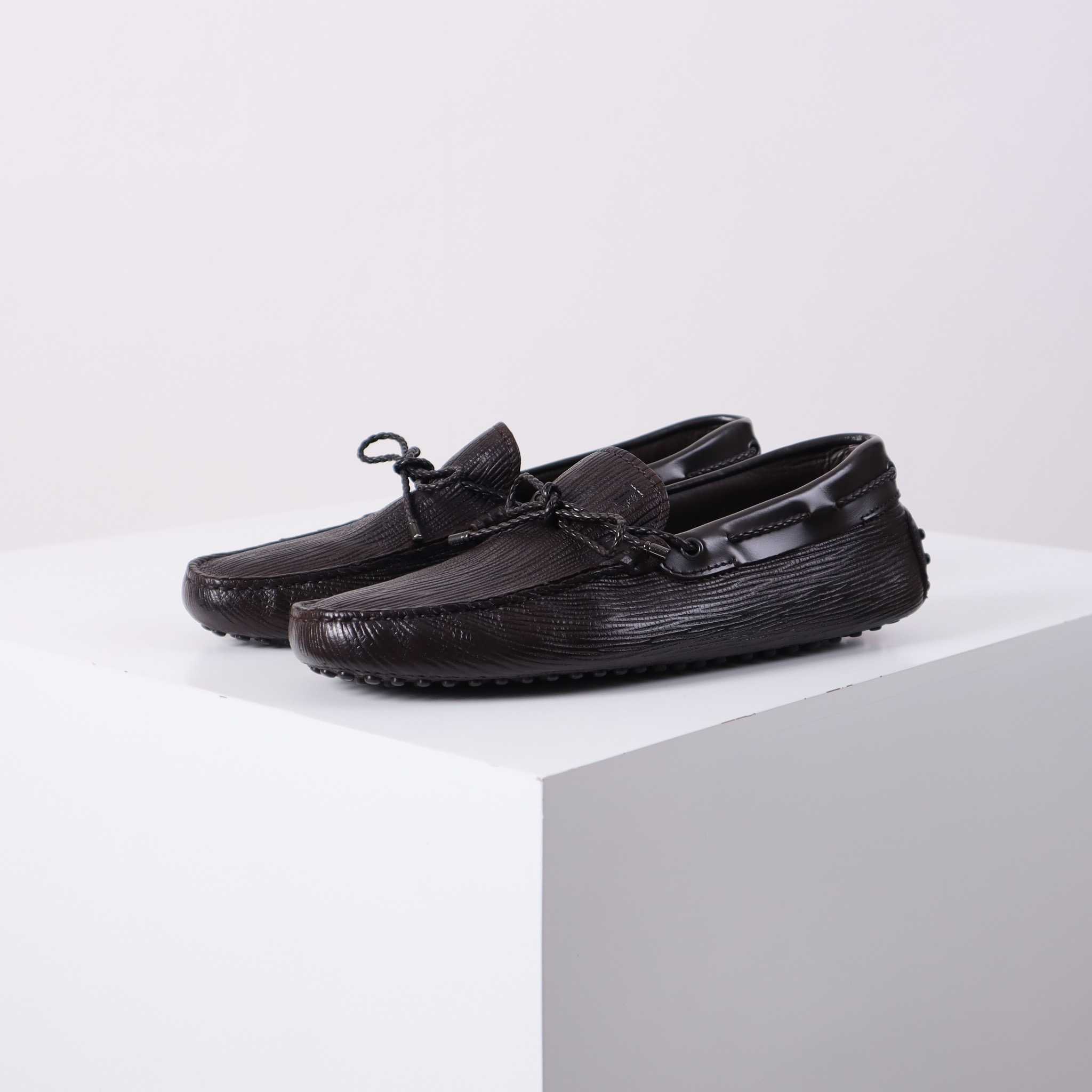 TOD'S 6 UK / 40 EU / 25.6 CM