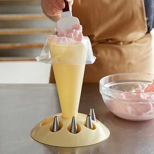 169001 PIPING BAG HOLDER