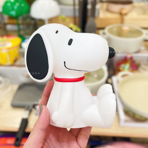 Peanuts Snoopy Night Light / โคมไฟสนูปปี้_เนื้อซิลิโคน