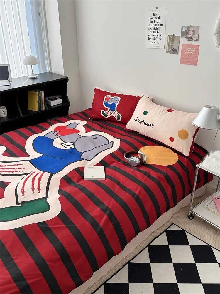 - PREORDER - ชุดผ้าปูที่นอน ลายการ์ตูน ผ้าคอตตอน100% ( มีขนาด 3.5-6 ฟุต )