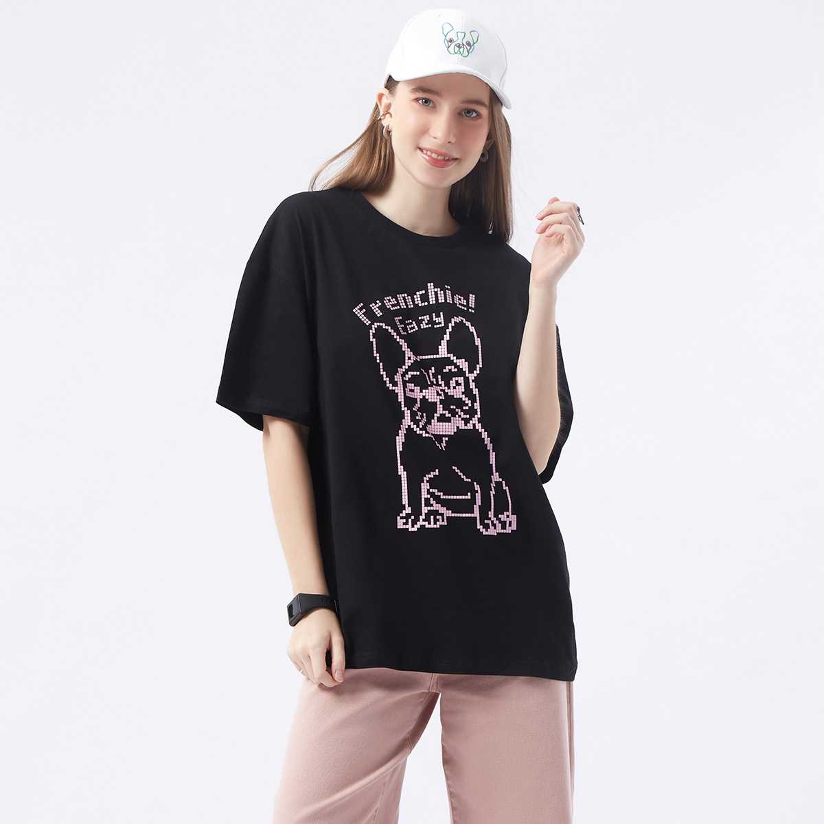 เสื้อทีเชิ้ตลายเฟรนช์ชี่ อีซี่ ทรงโอเวอร์ไซส์ | Oversized Frenchie Eazy Print Tee Shirt | 06258
