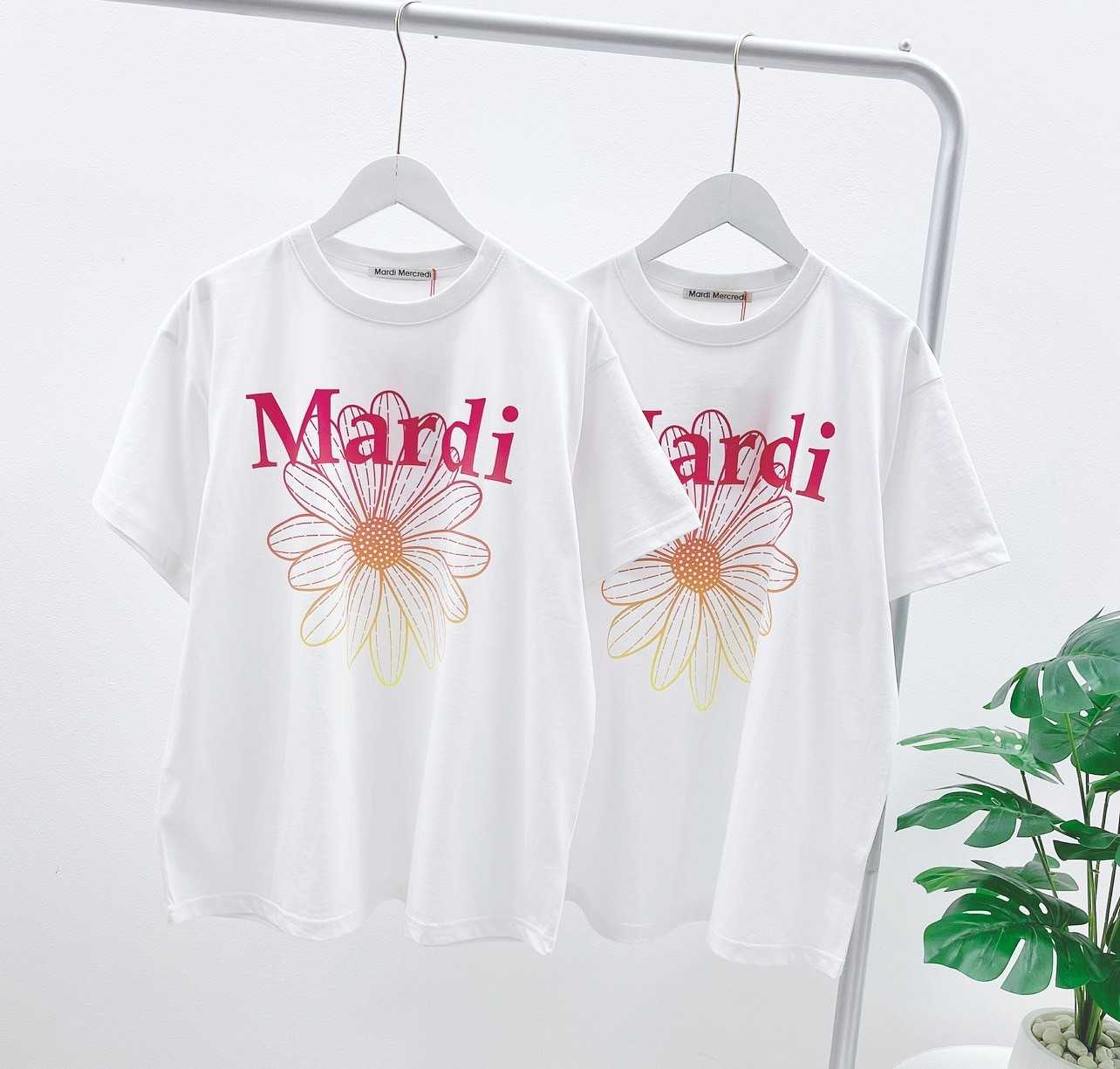 Mardi flower T-Shirt  (pink)