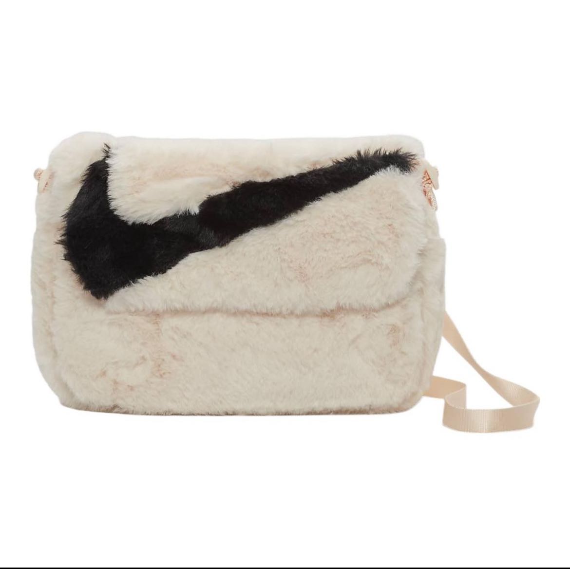 Nike Futura Bag Cream