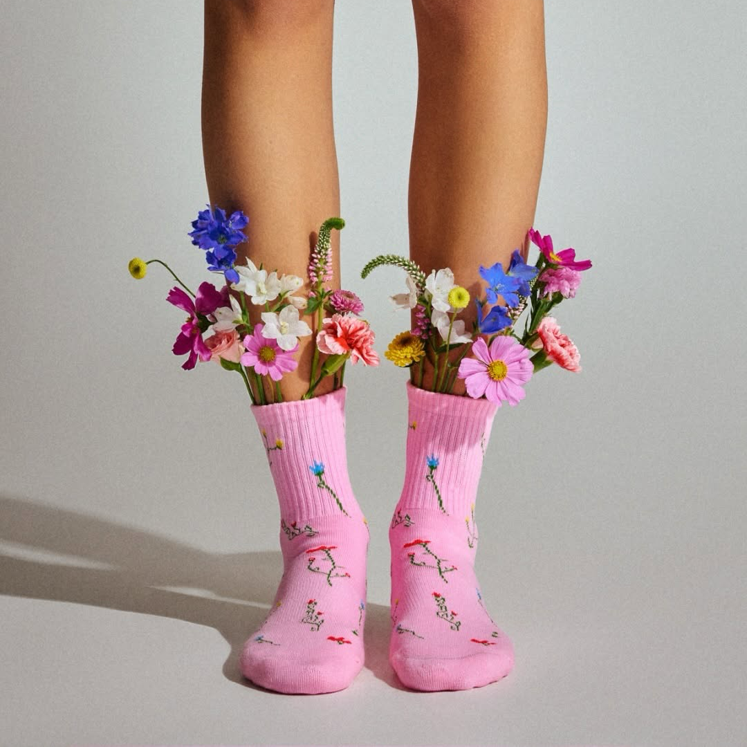 ✨BEST✨  Crew Grip Socks - Wildflower Pink