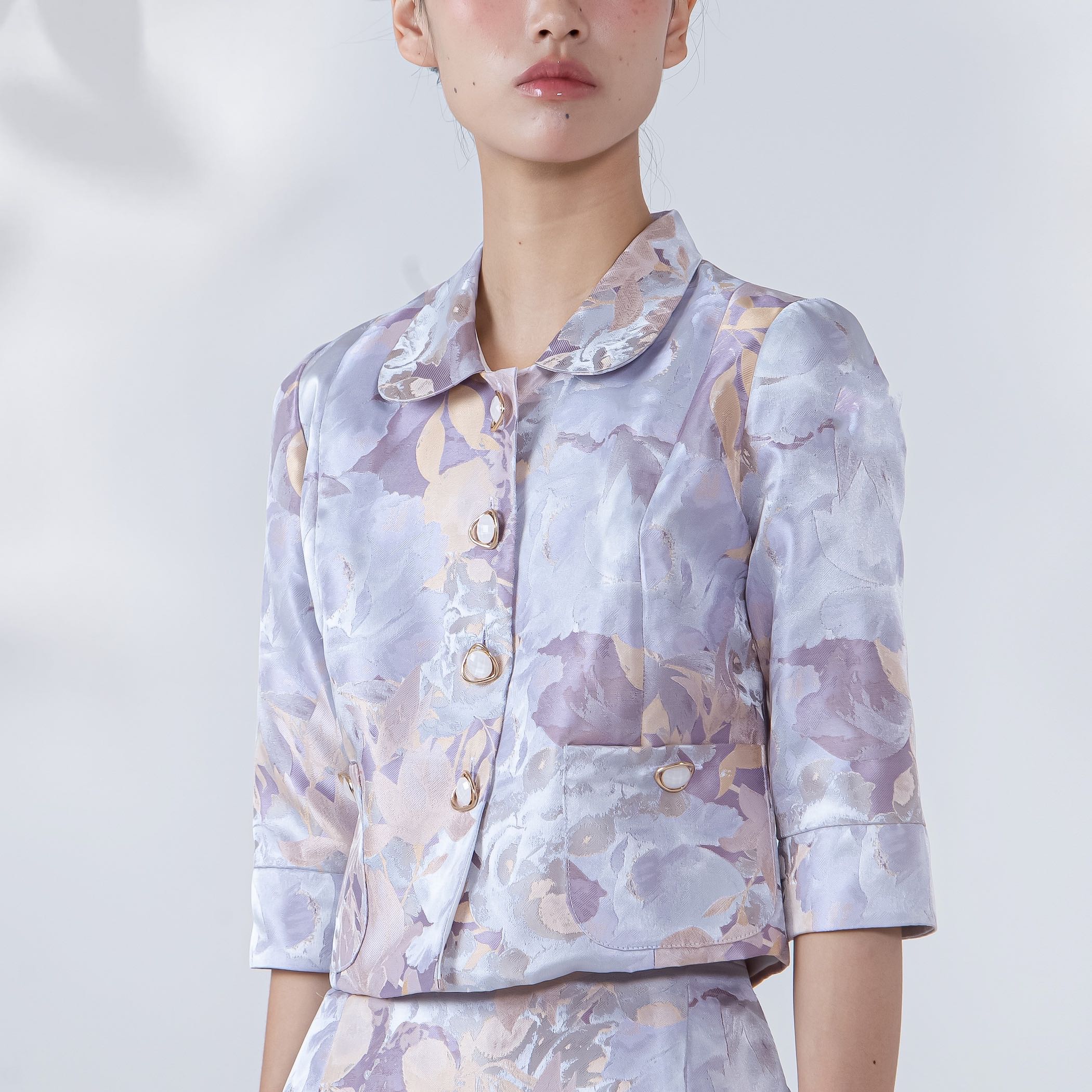 Peter-Pan Collar  Top