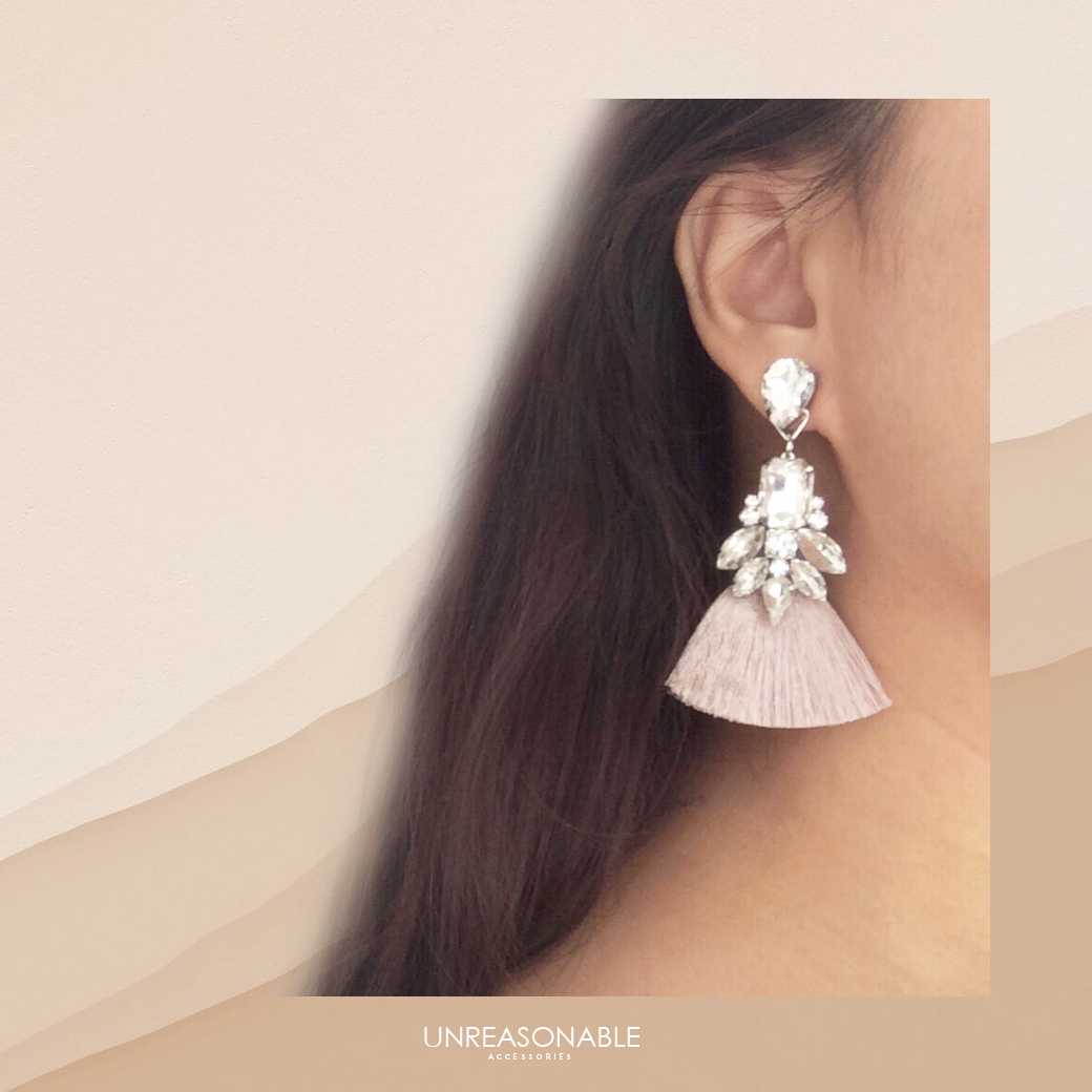 ต่างหูพู่ UA0451-02 #Beige #Nude #Drop #Tassel #Earrings