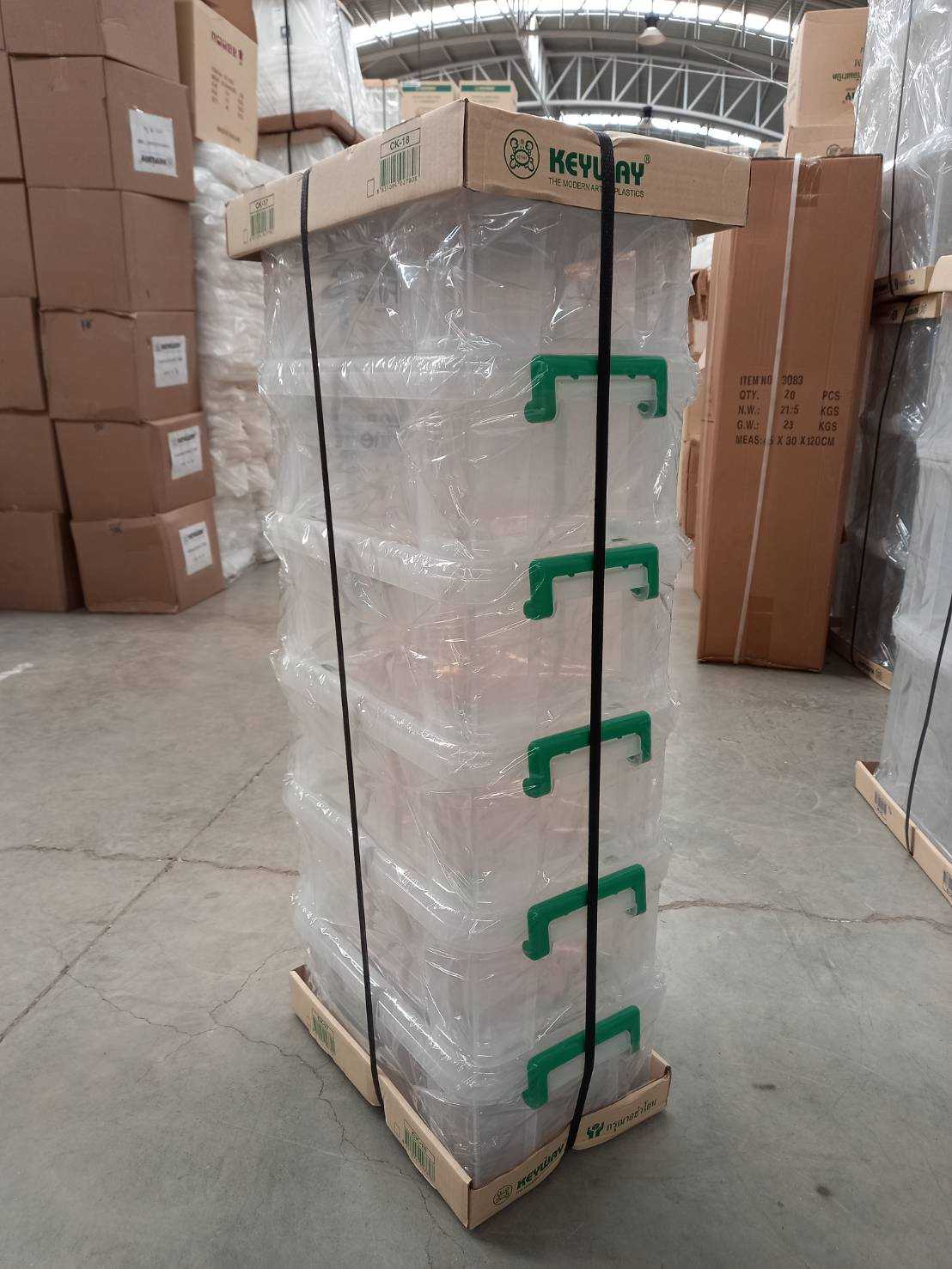 กล่องหูล็อก มีล้อ 9L     CK-17  บรรจุ 6 ชิ้น / แพ็ค