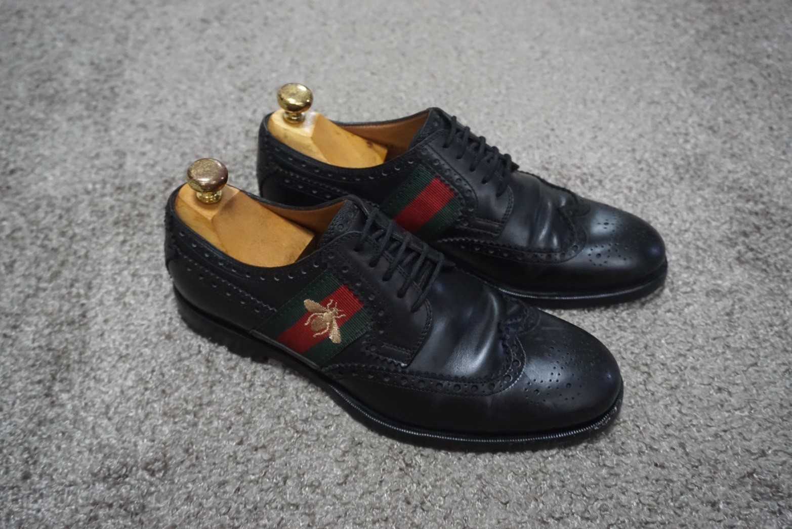 GUCCI OXFORD BEE EMBROIDERED WEB LACE-UP SHOES Size 6