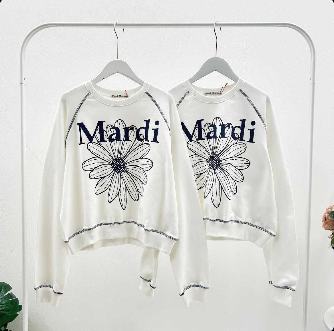 Mardi Raglan Flower Sweatshirt (White/Navy)