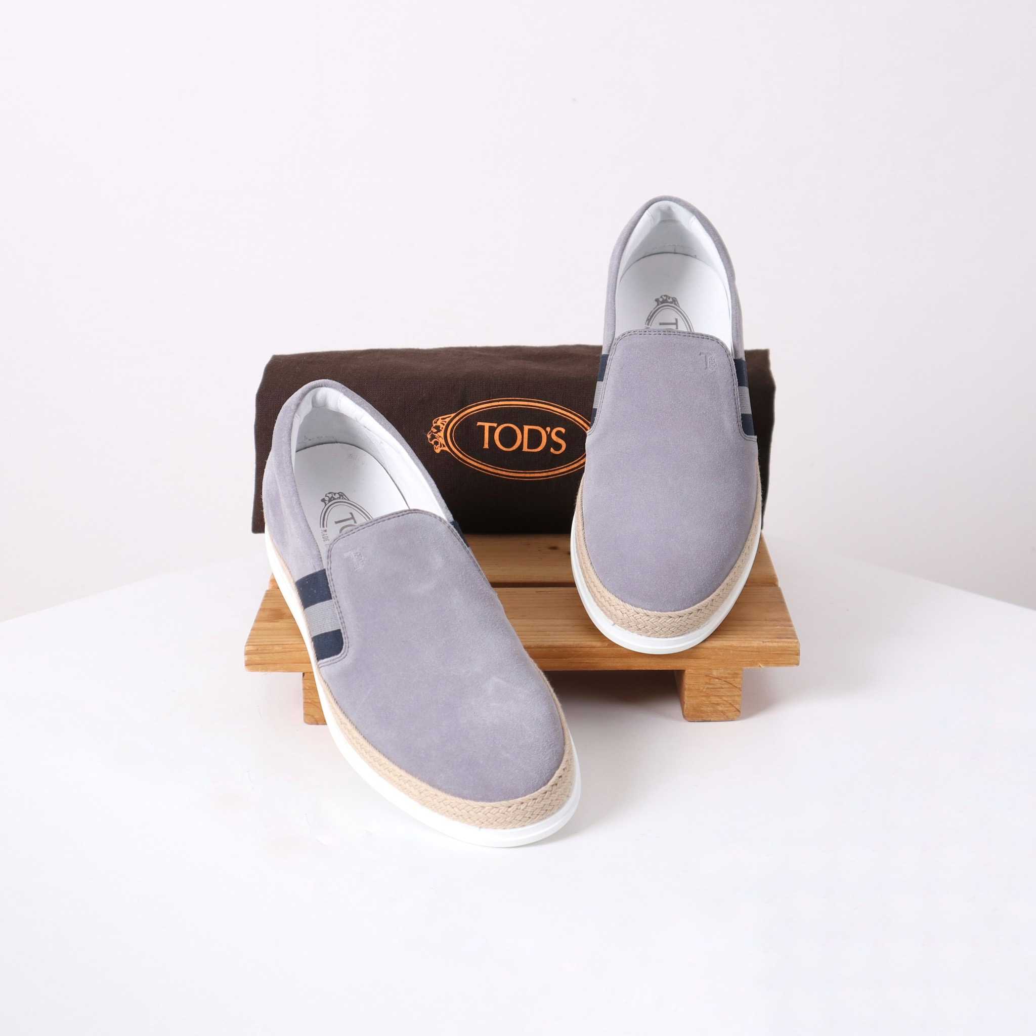 TOD'S 7 UK / 41 EU / 26.5 CM