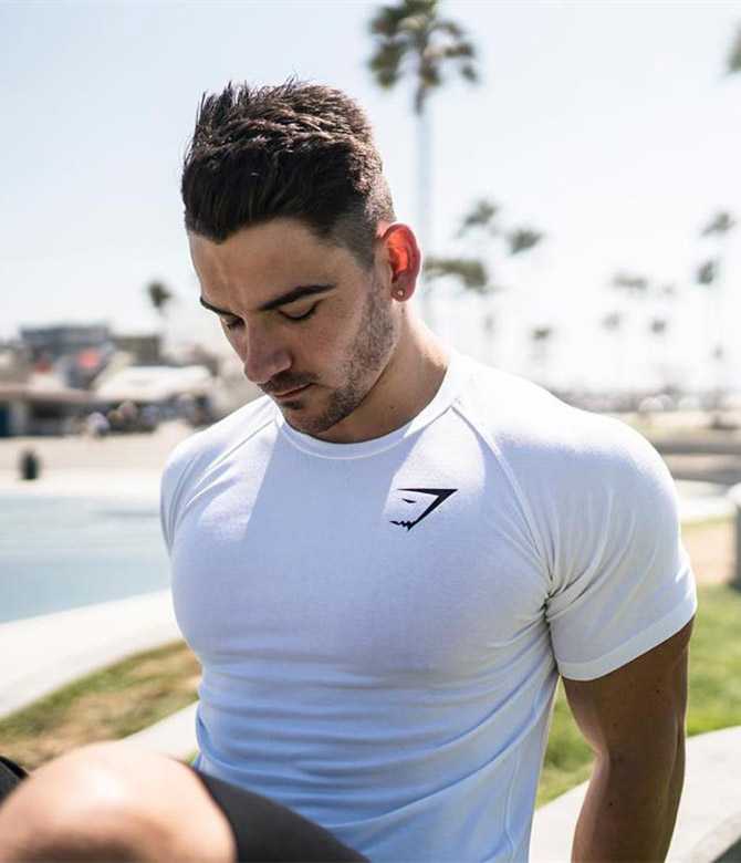 เสื้อแขนสั้น GYMSHARK #1 / ผ้าคอตตอนยืด ใส่ได้ทั้งเที่ยว ออกกำลังกาย ผ้านิ่มใส่สบาย ระบายอากาศได้ดี