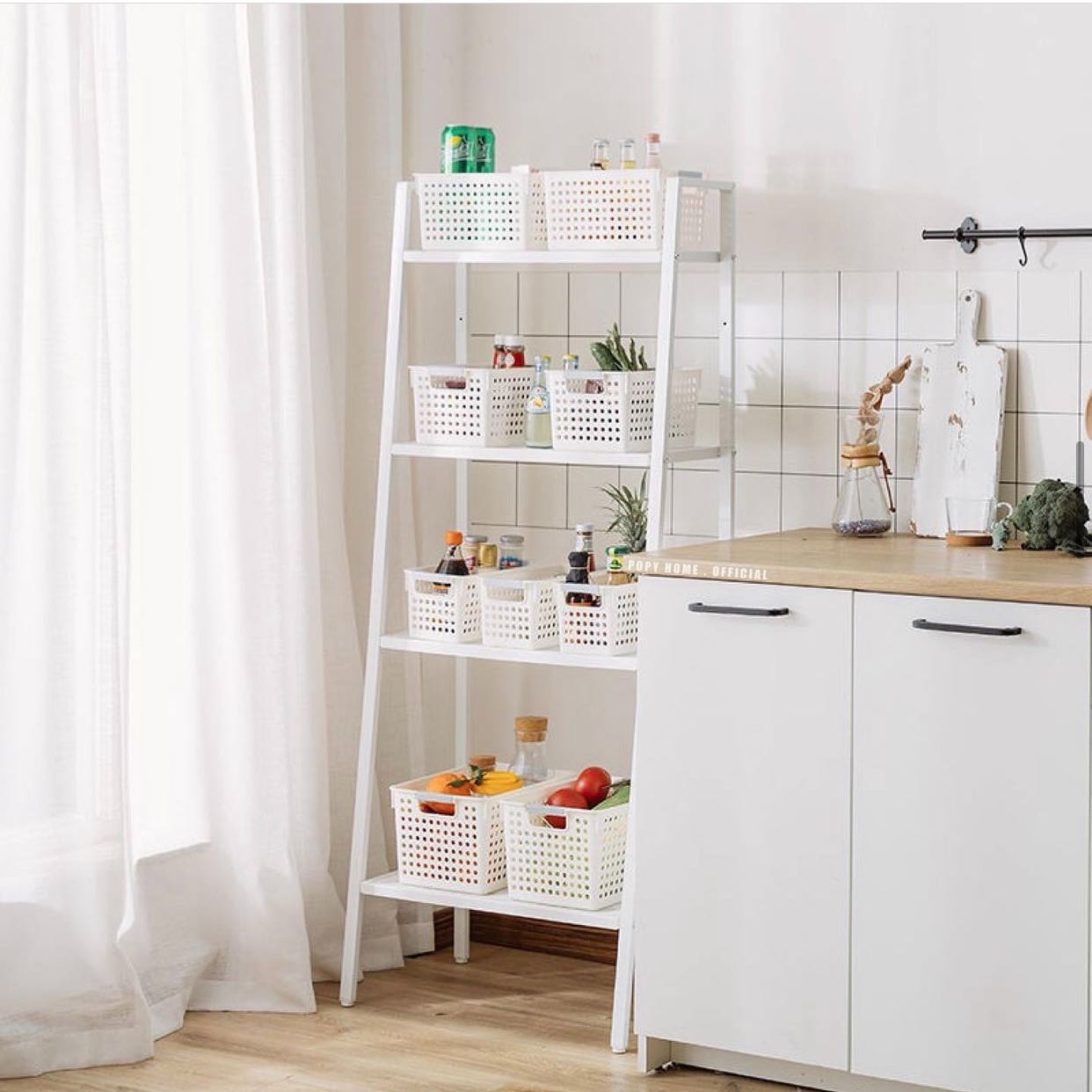 Minimal Storage Shelf