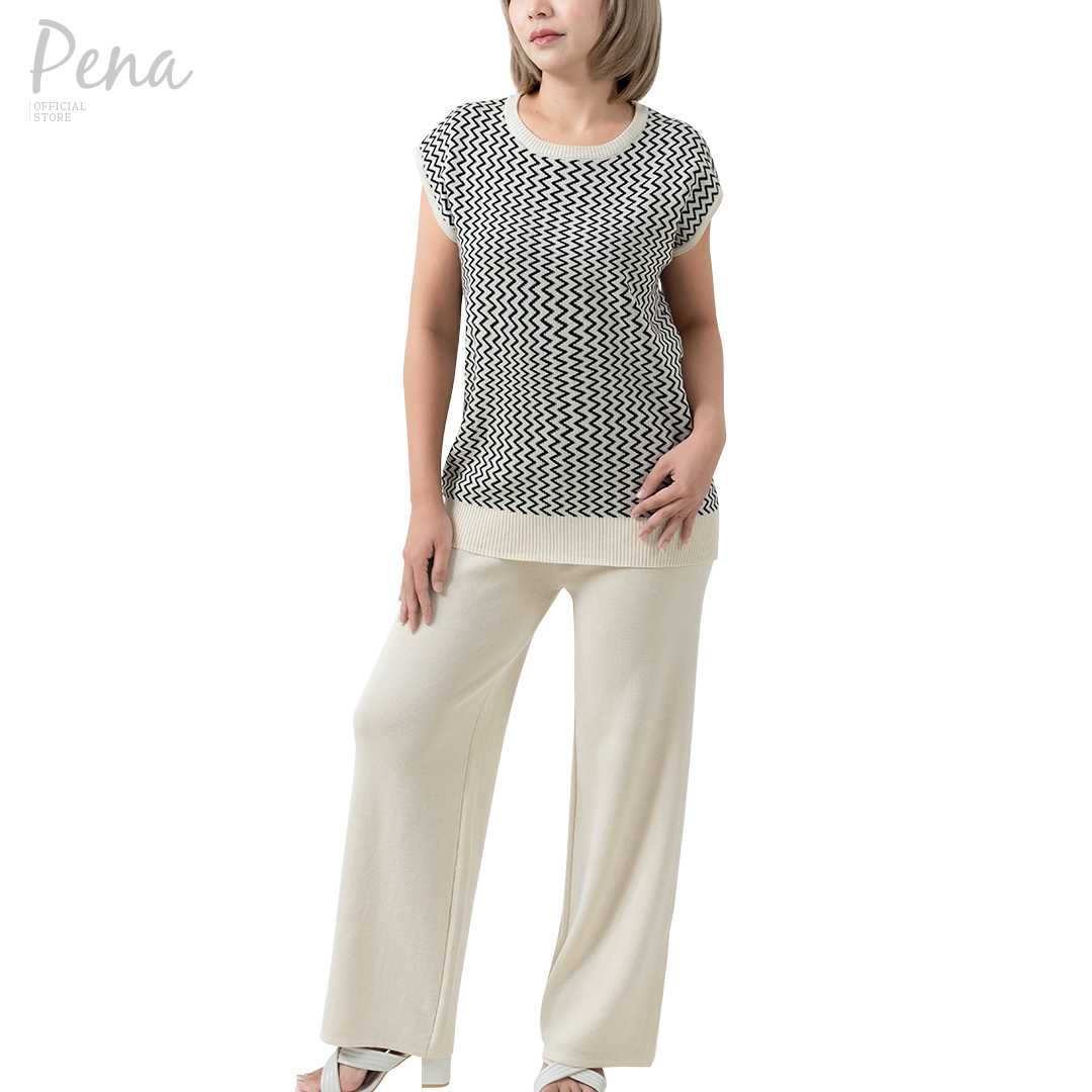 Pena house ชุดเซตนิตแวร์ (Knitwear)เสื้อแขนล้ำและกางเกงขายาว PWSW102401