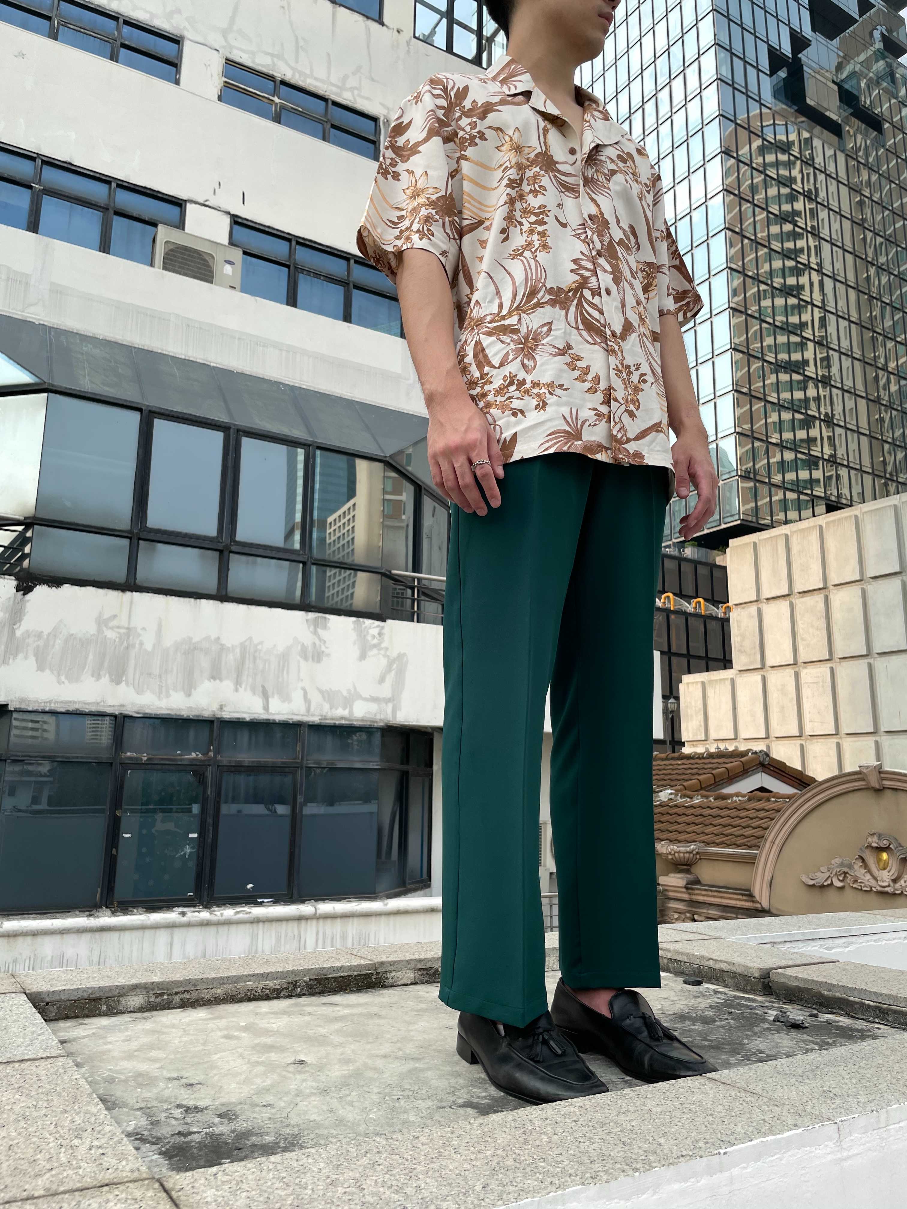 Button Up Top (Tiki)