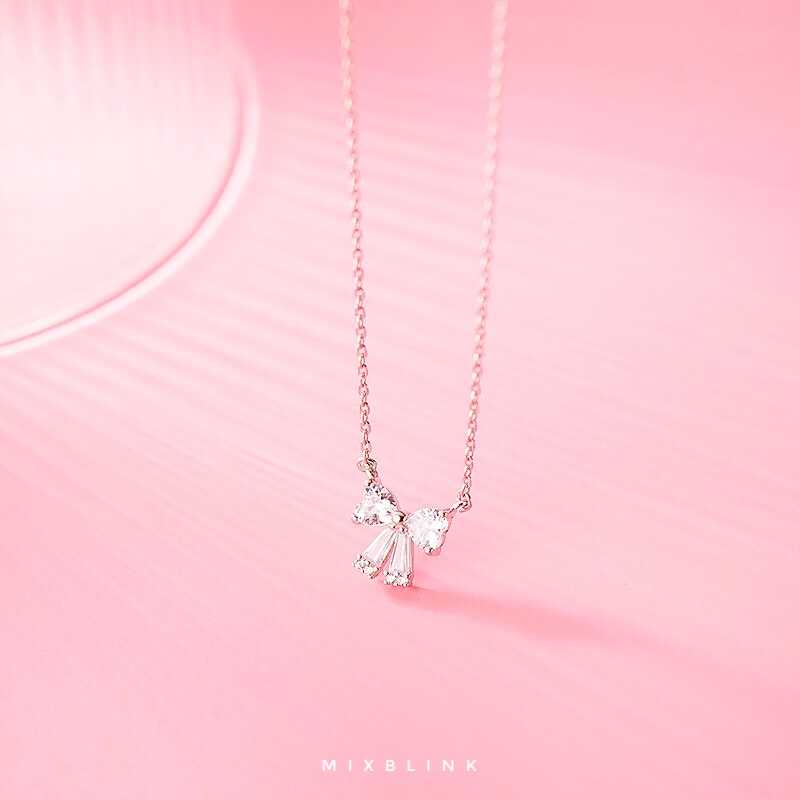 สร้อยคอ Minnie - ส่งฟรี EMS ( เงินแท้ 92.5% )