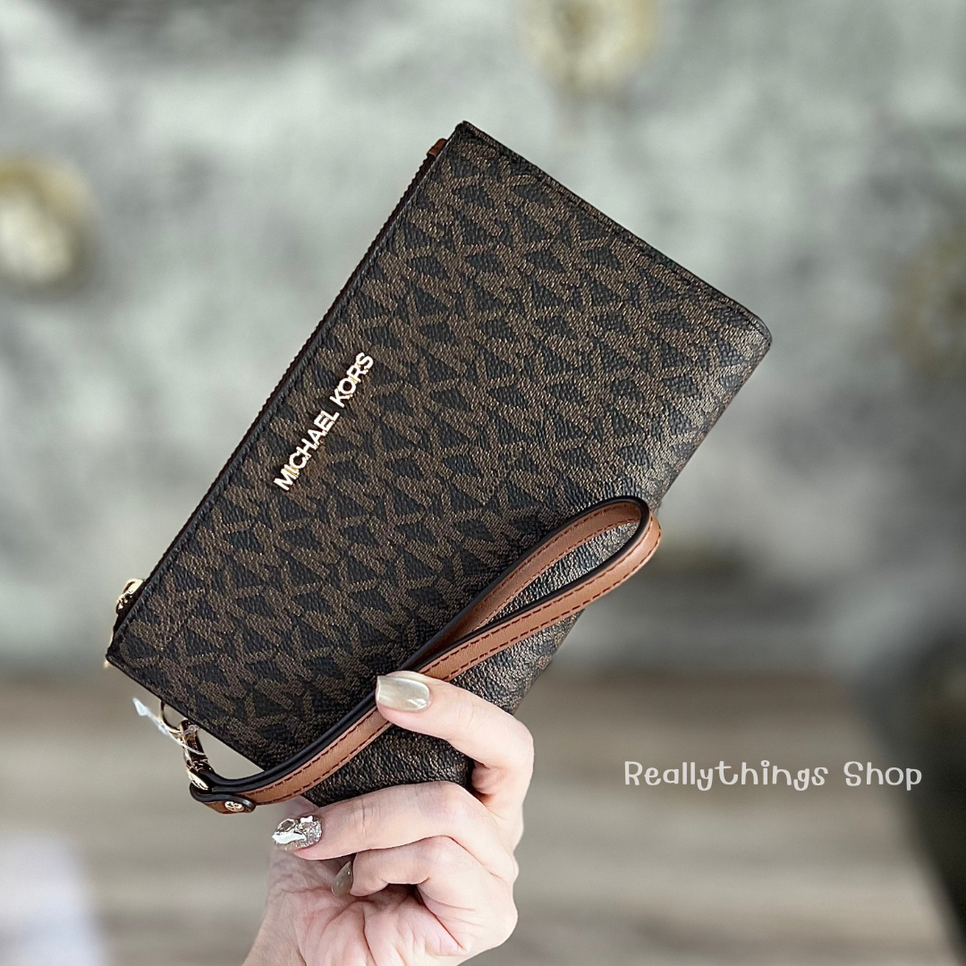 {แท้💯%📮พร้อมส่ง+ส่งฟรี} กระเป๋าคล้องมือ Michael Kors Double Zip Wristlet