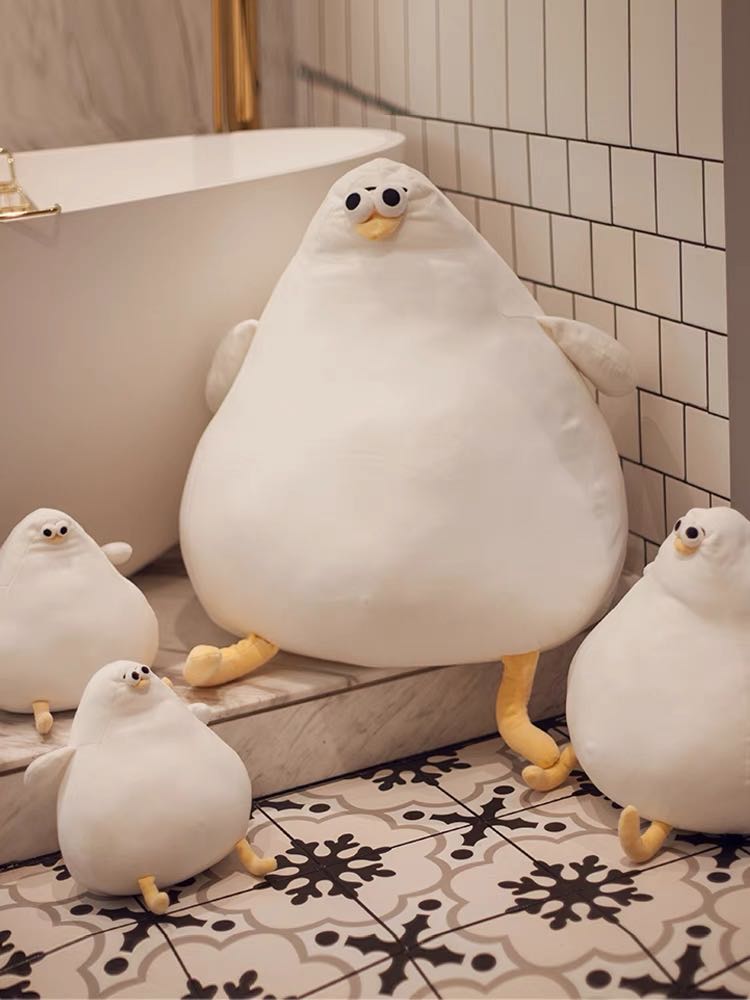 น้องลูกไก่หน้าเด๋อ ดูสติไม่ค่อยดีเท่าไรเลย แก๊งค์ระเบิด