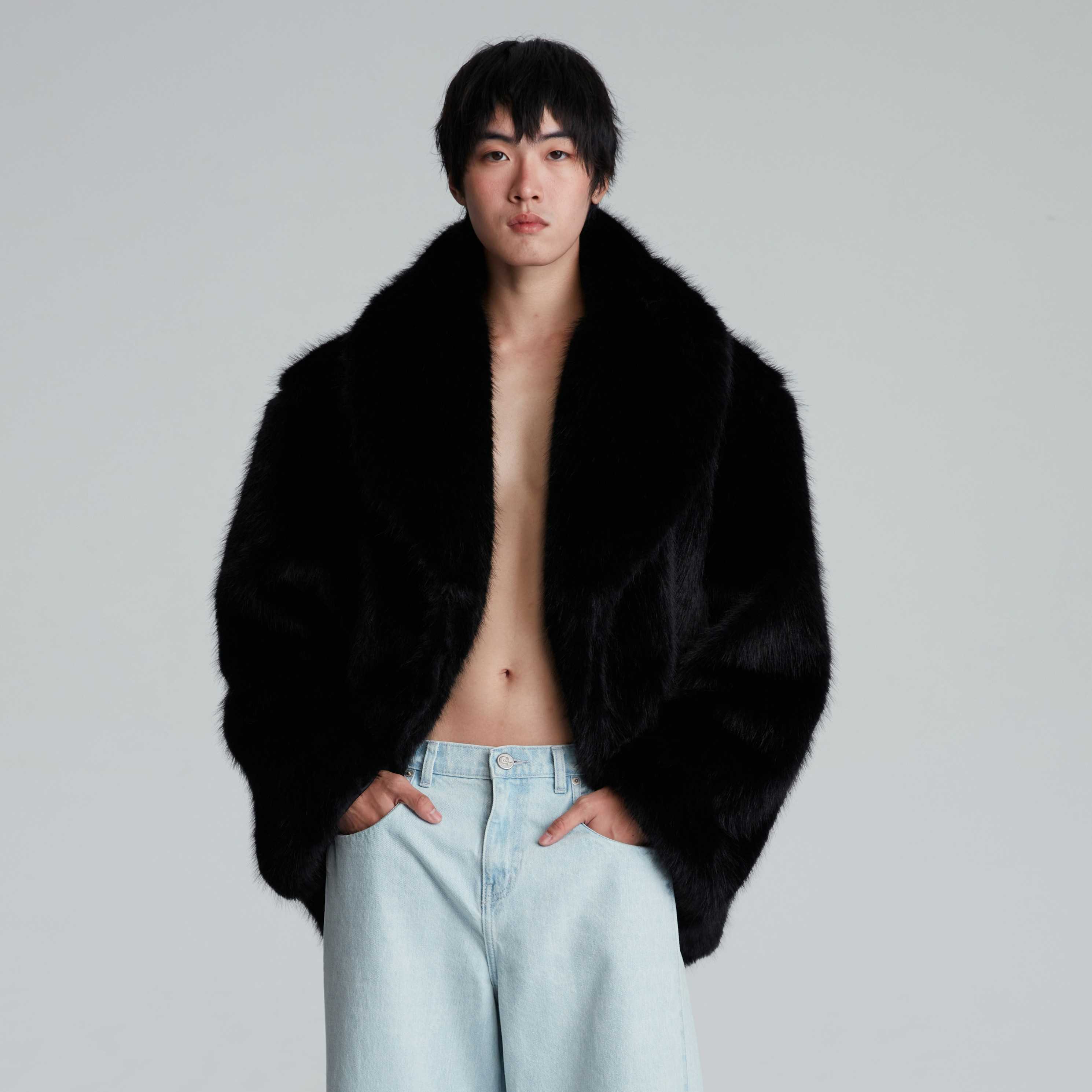 FAUX FUR OVERSIZED JACKET (BLACK)Pre Order ส่งสินค้าภายใน 14 วัน