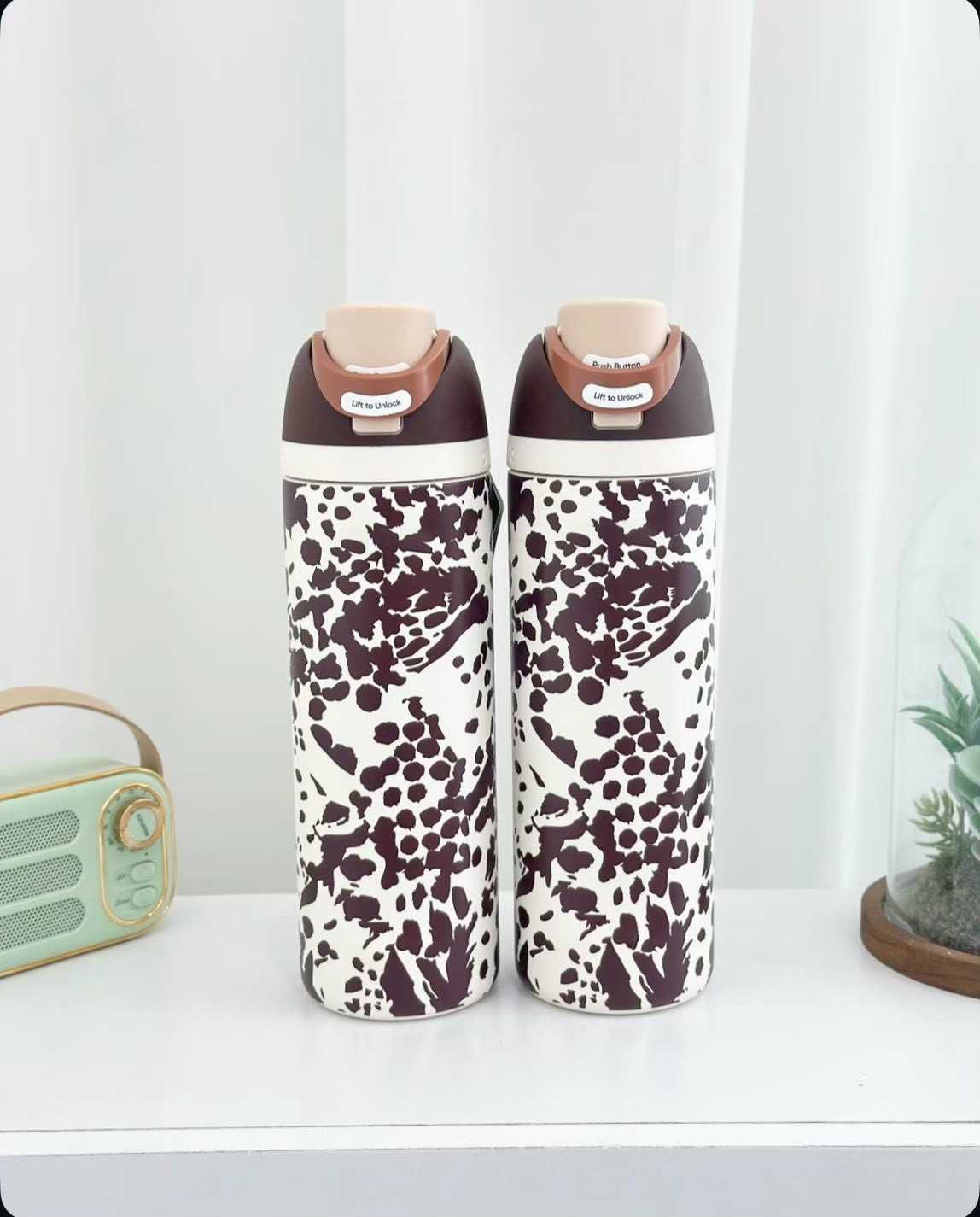 Owala FreeSip 24 Oz Western Collection ( Cowgirls)
