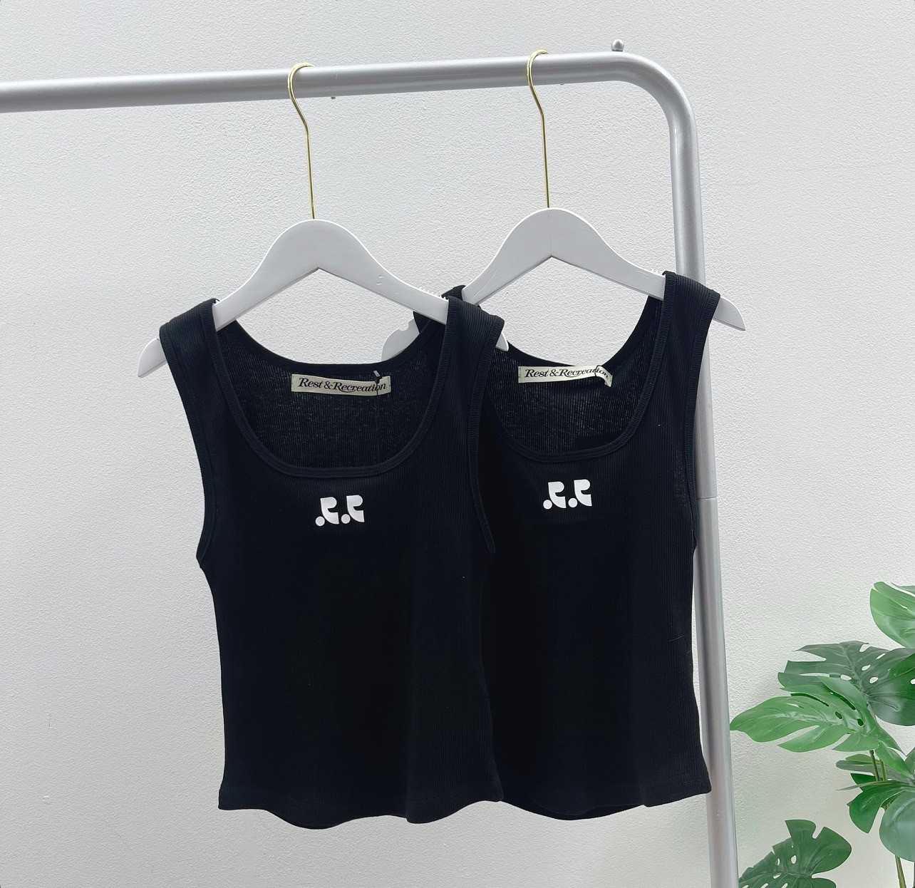 Rest & Recreation Logo Short Tank Top (Black)