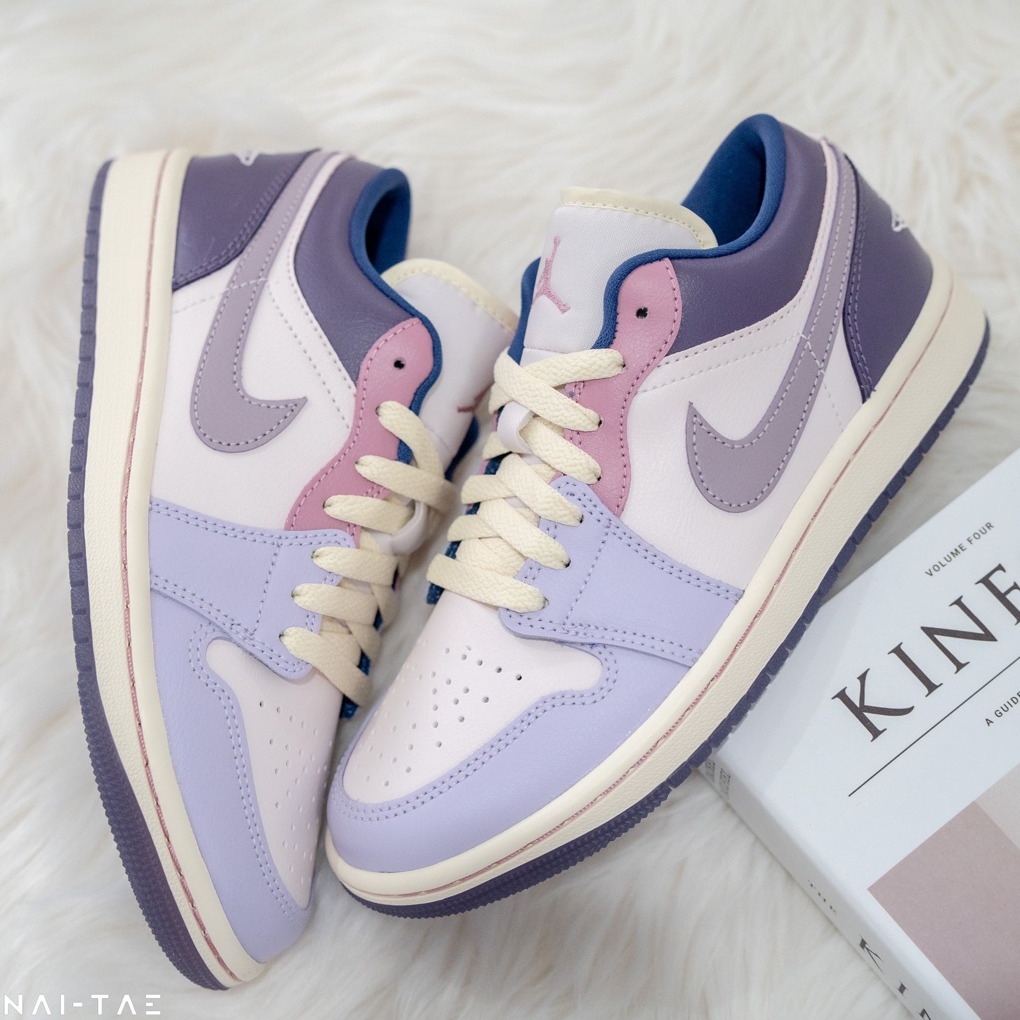 Wmns Air Jordan 1 Low Pastel Purple