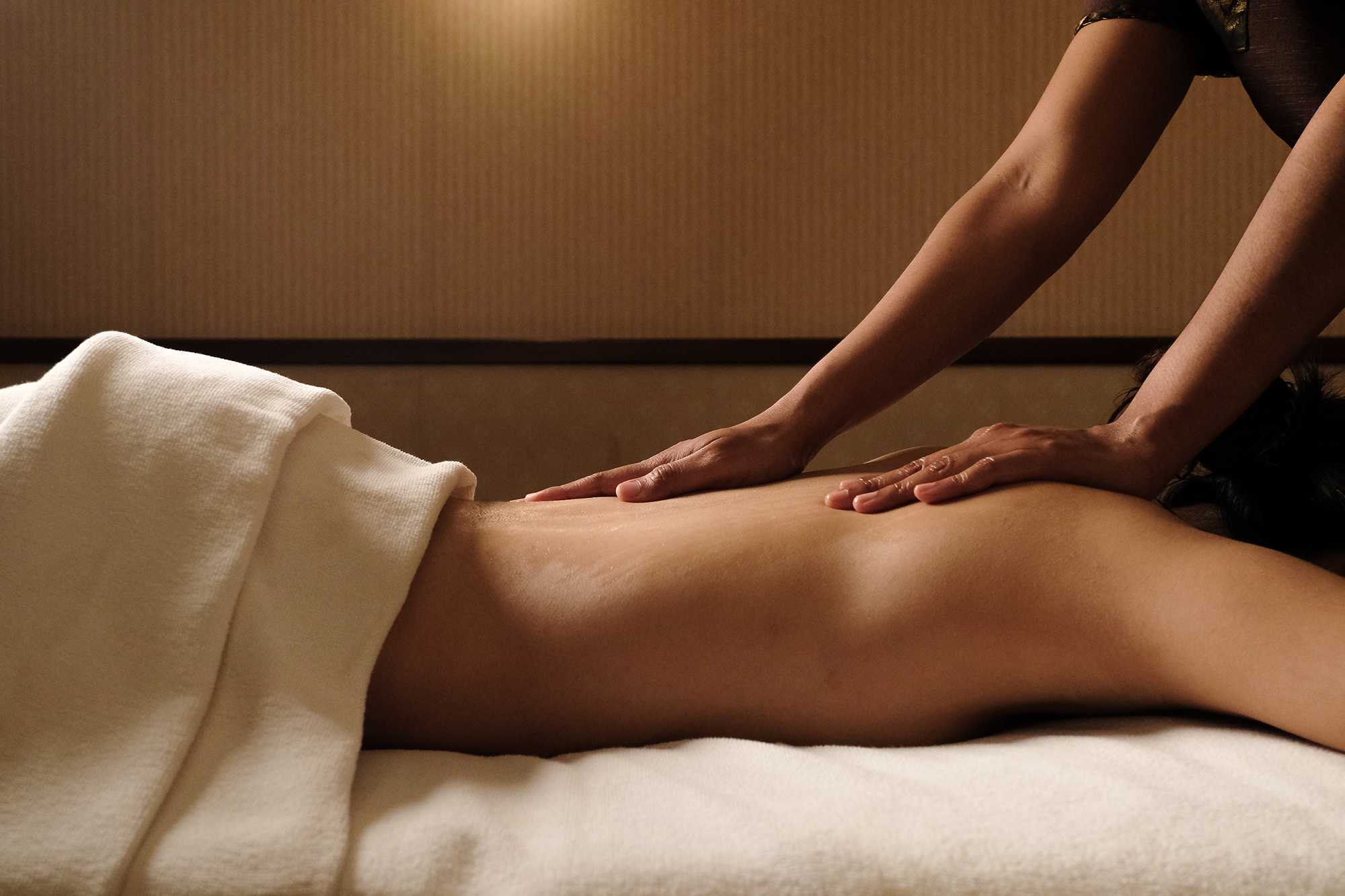 [TTT79] 40-Minutes Body Scrub and 60-Minutes Body Treatment