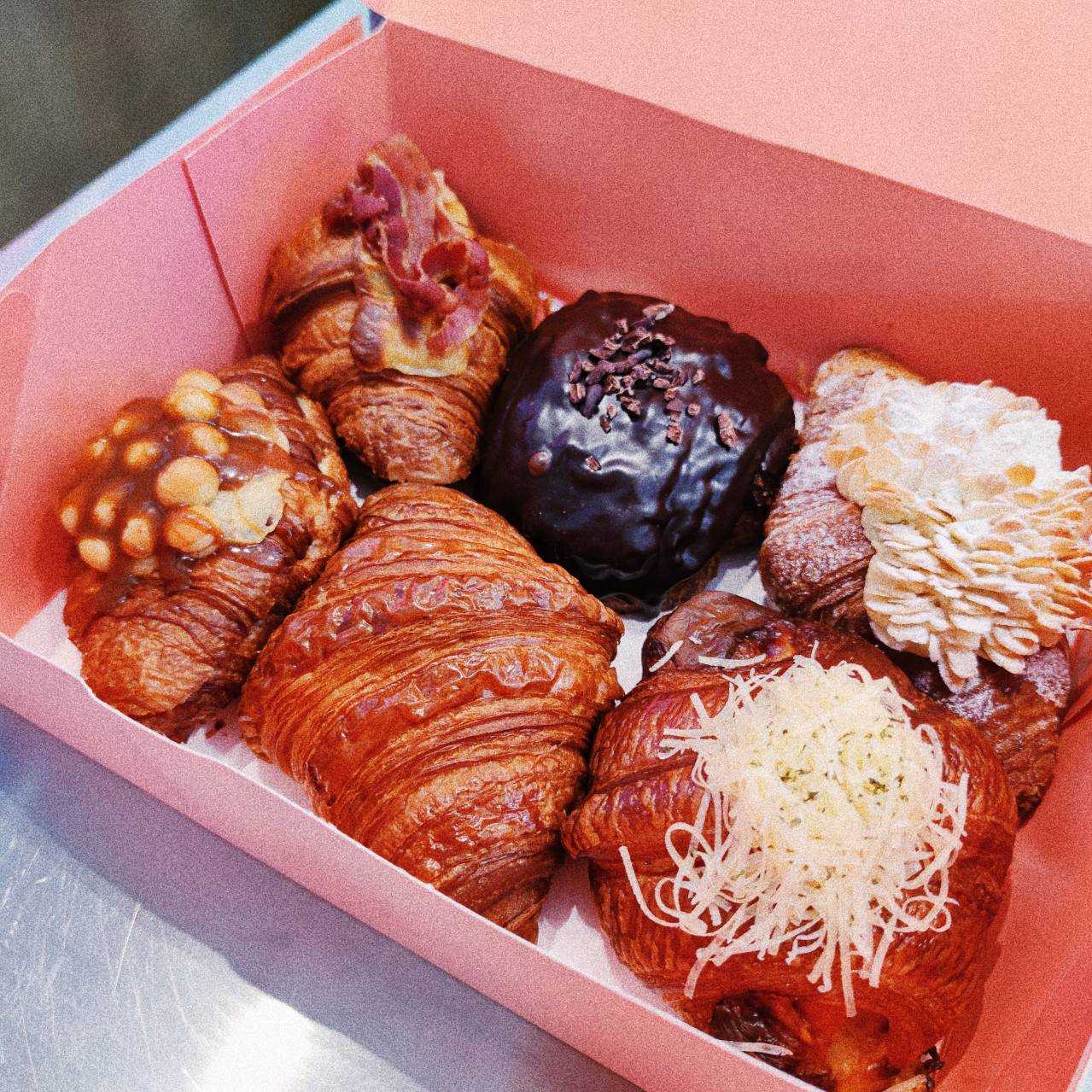 Croissant popular set (6 pcs)