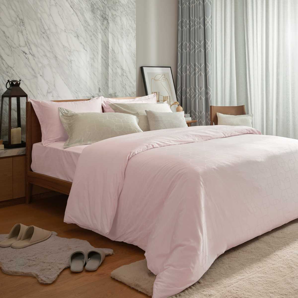 ชุดผ้าปูที่นอนรัดมุม ขนาด 6 ฟุต  MATARAK  Collection 650 Series