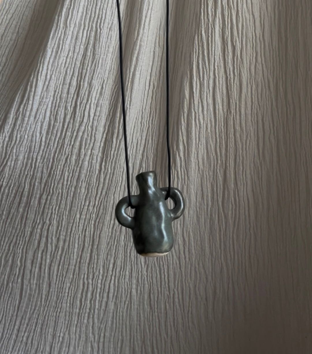 vase necklace #V015