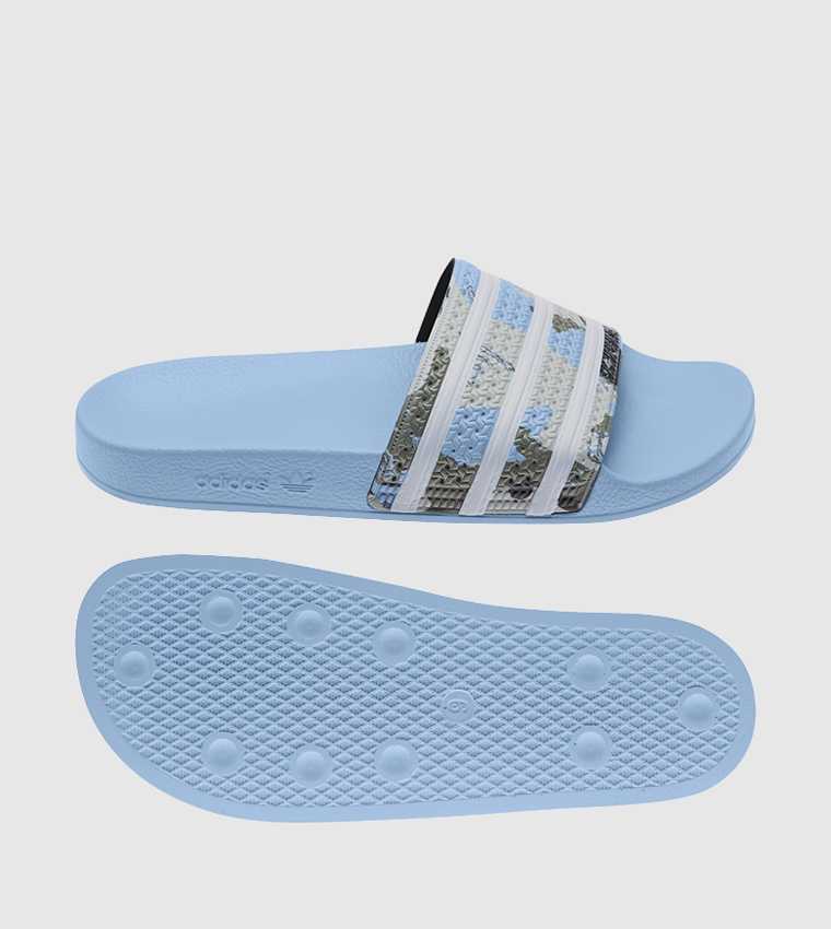 รองเท้าแตะ Adidas  สีฟ้า Made in Italy​ 