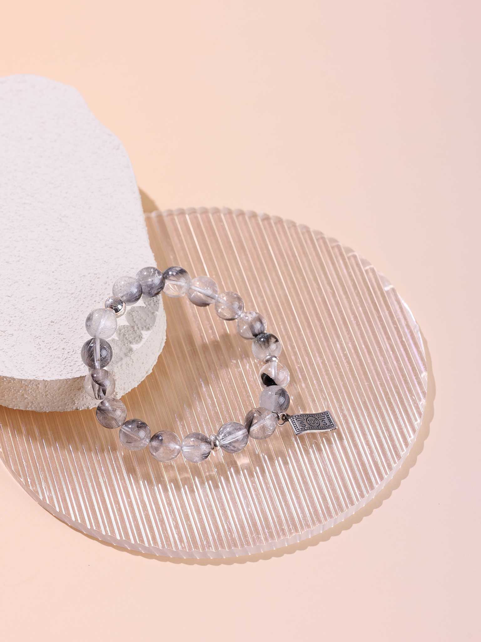 ไหม Platinum Quartz ไหมที่หายากที่สุดของตระกูลไหม 🩶