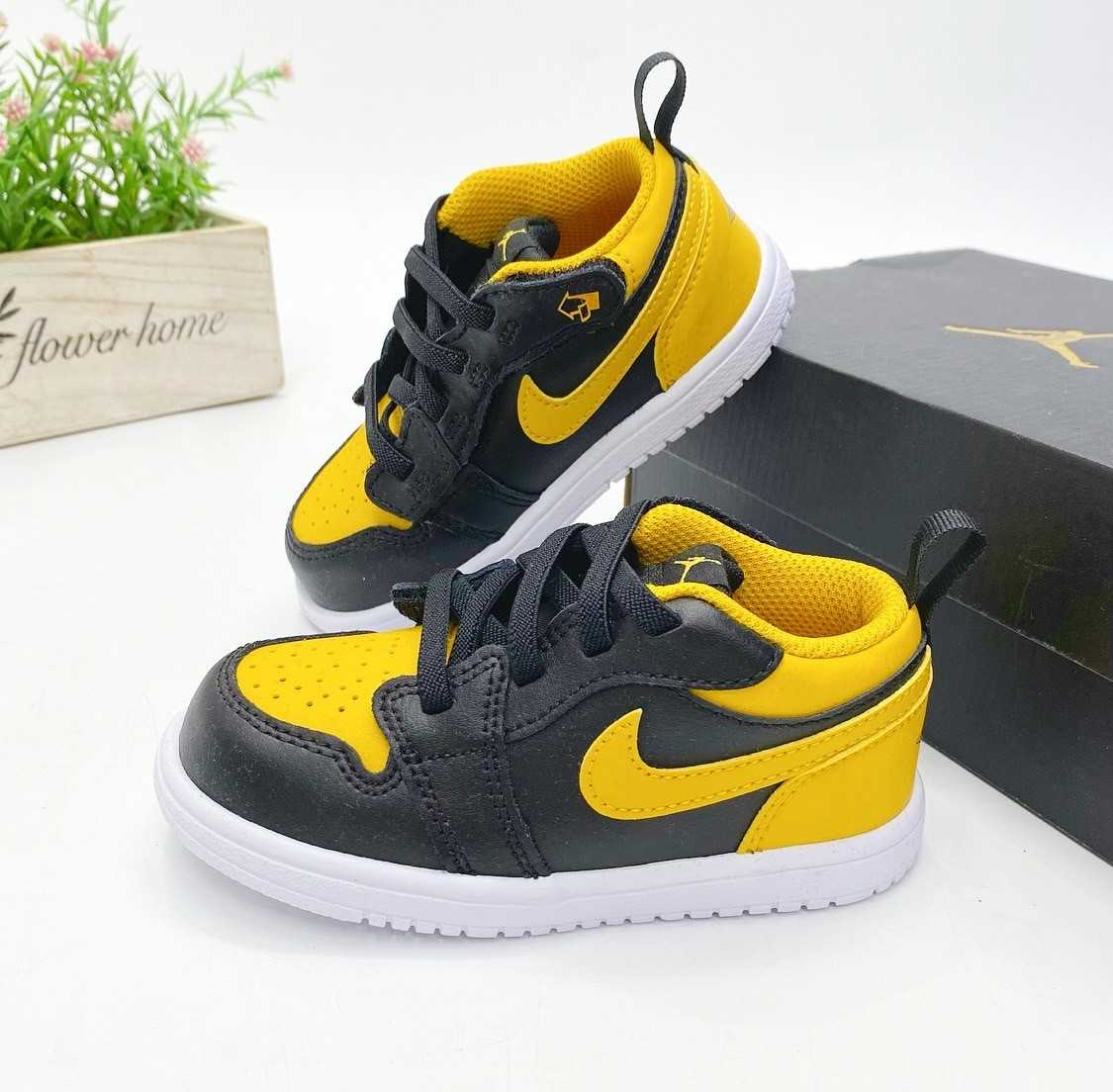 พร้อมส่ง Nike Jordan Yellow/Black Shoes