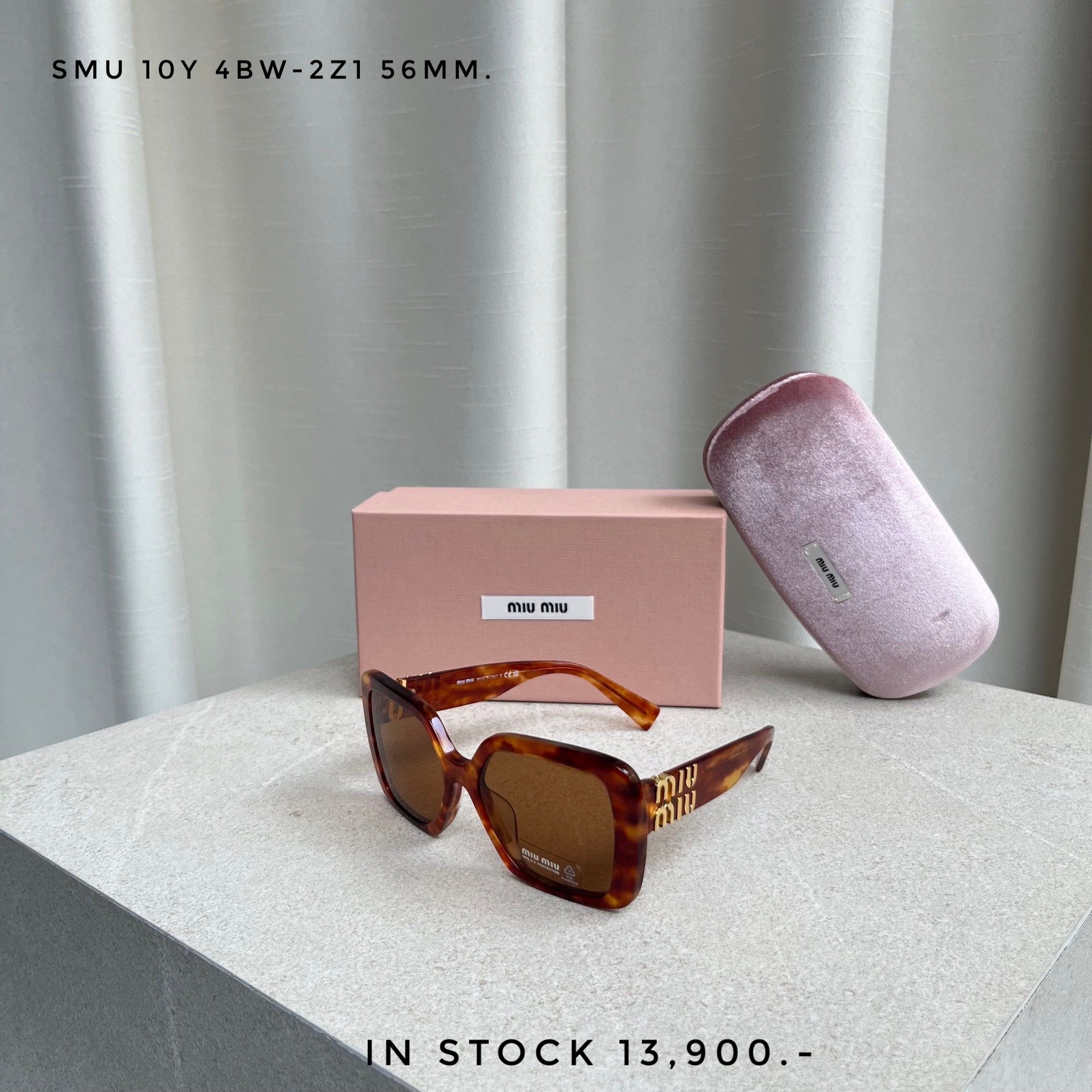 MIUMIU sunglasses / 10Y