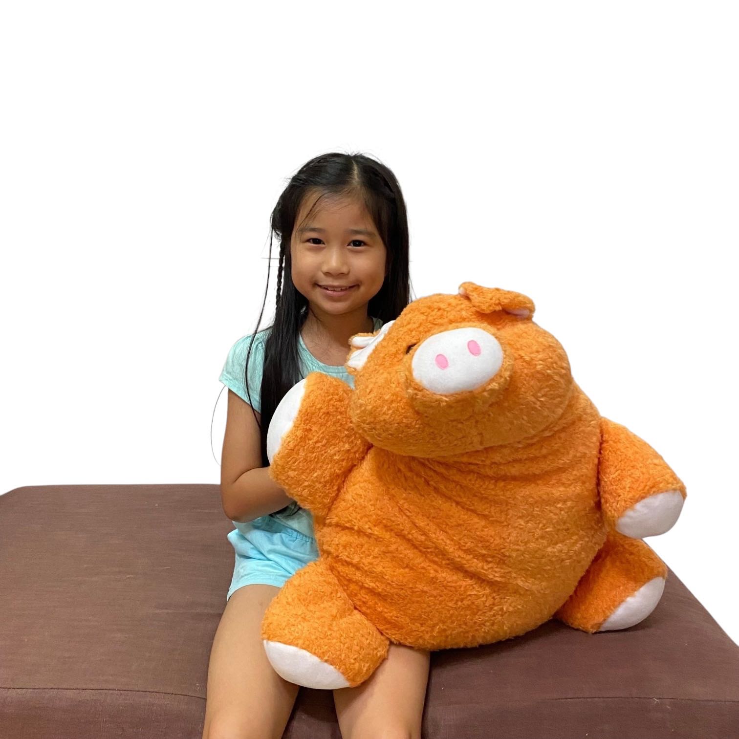 หมอนตุ๊กตา หมูสีส้ม