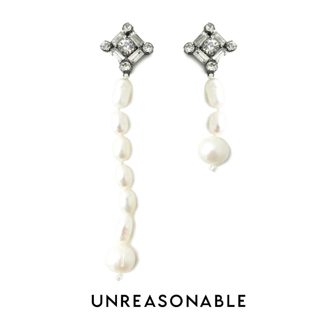 UA0743-01 # White #Drop #Pearl #Earrings