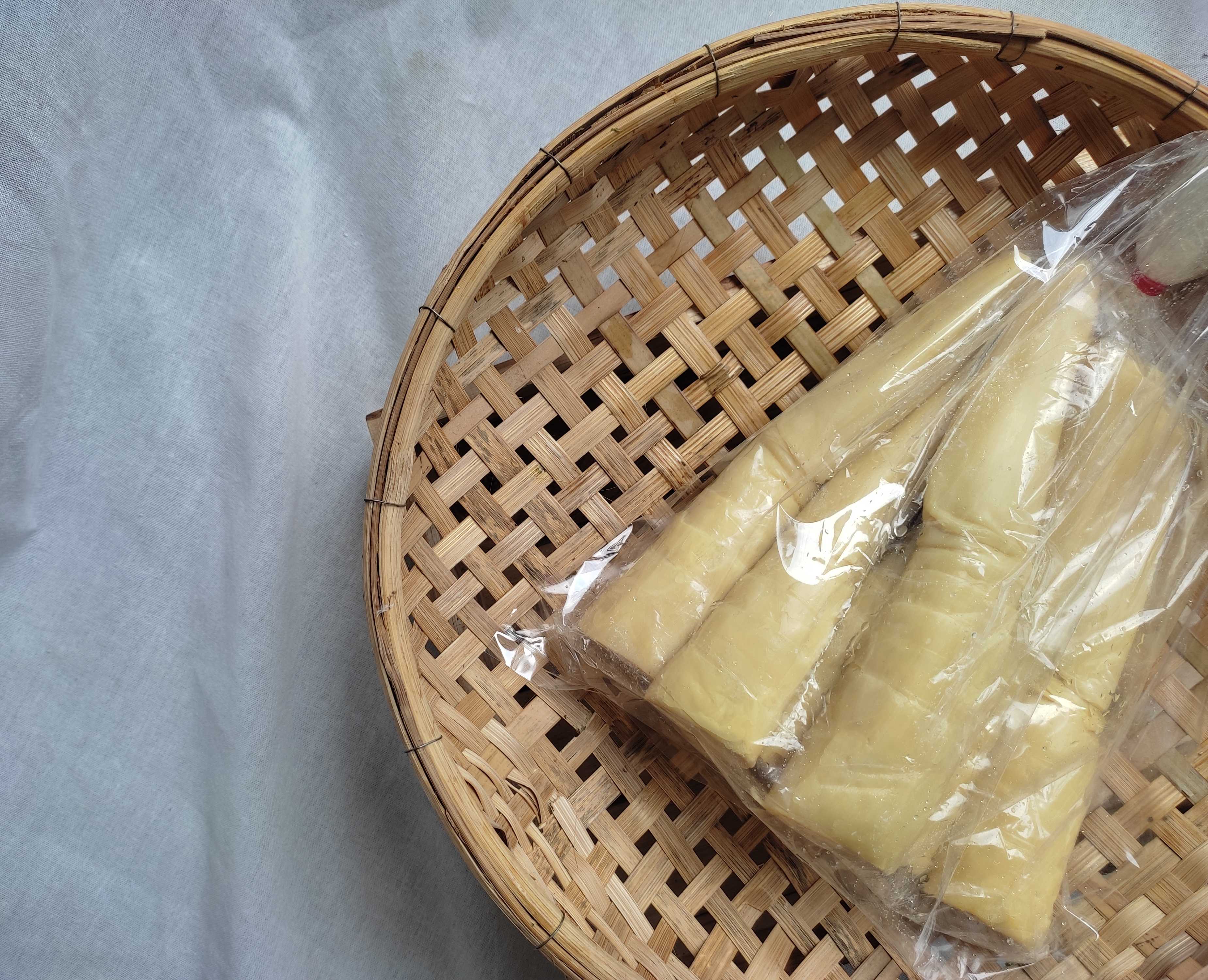 หน่อไม้ไผ่หวานต้ม bamboo shoots(350g)