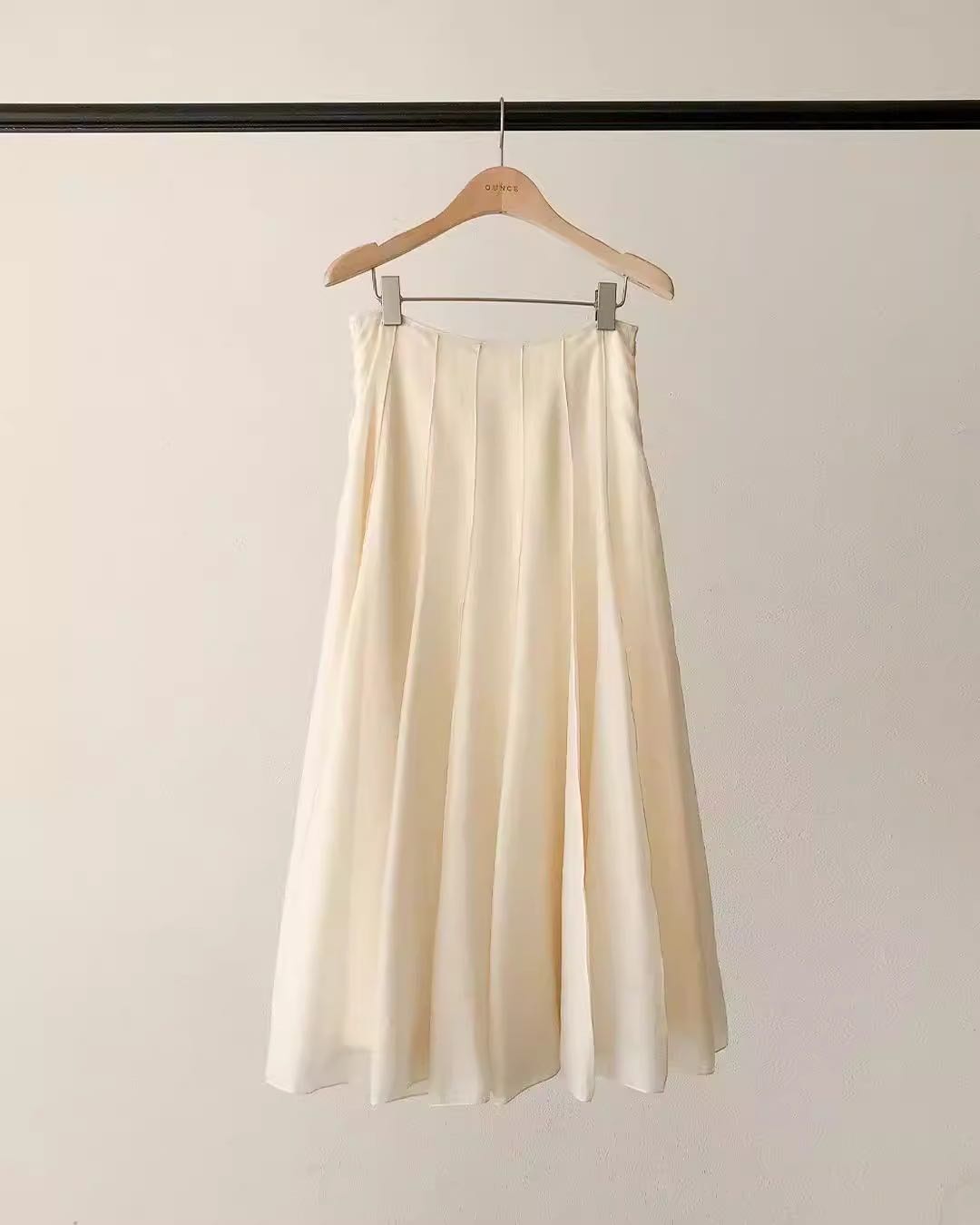OUCE (🇰🇷Made in korea )frise hul skirt  (Pre-order 15 day)