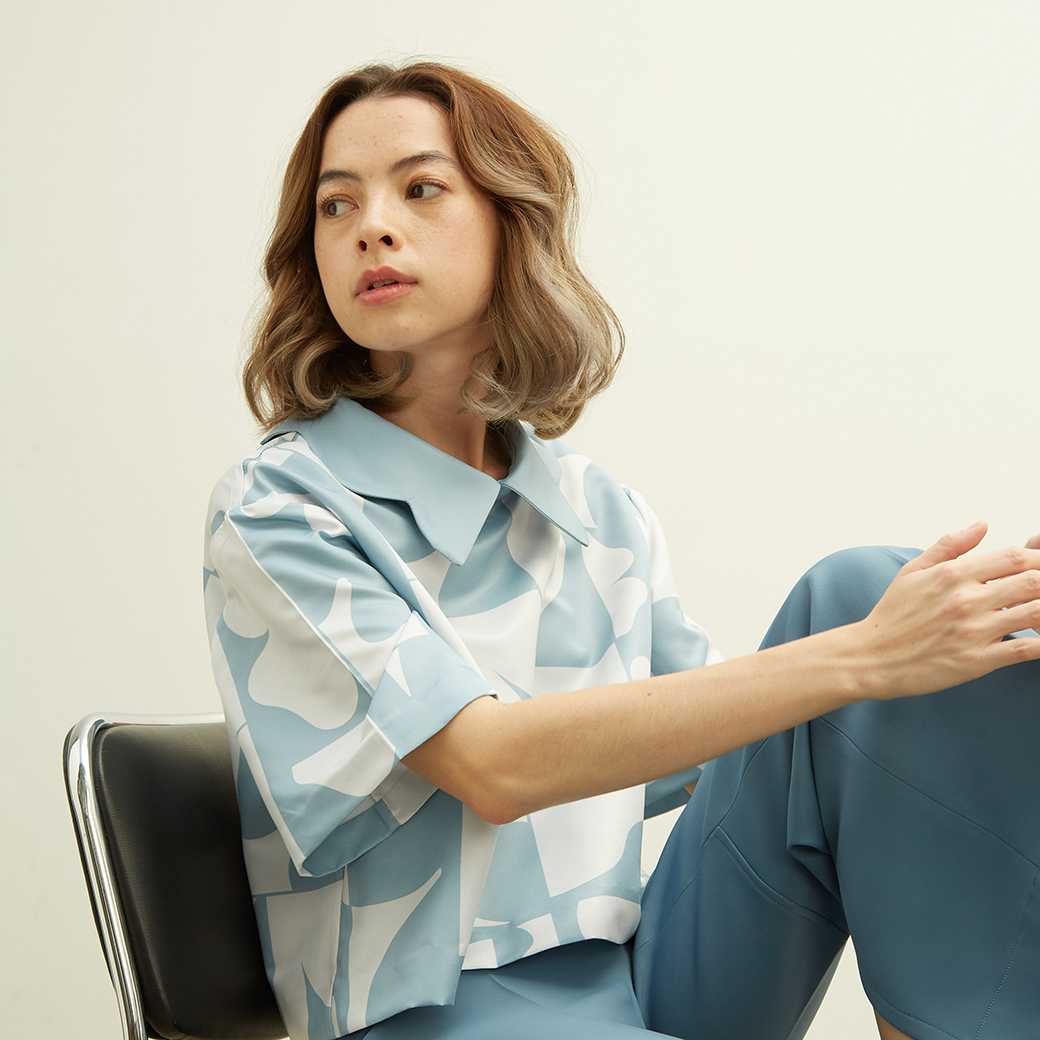 JLPxTD - CREMEBRULEE top เสื้อคอหยักแขนสั้น