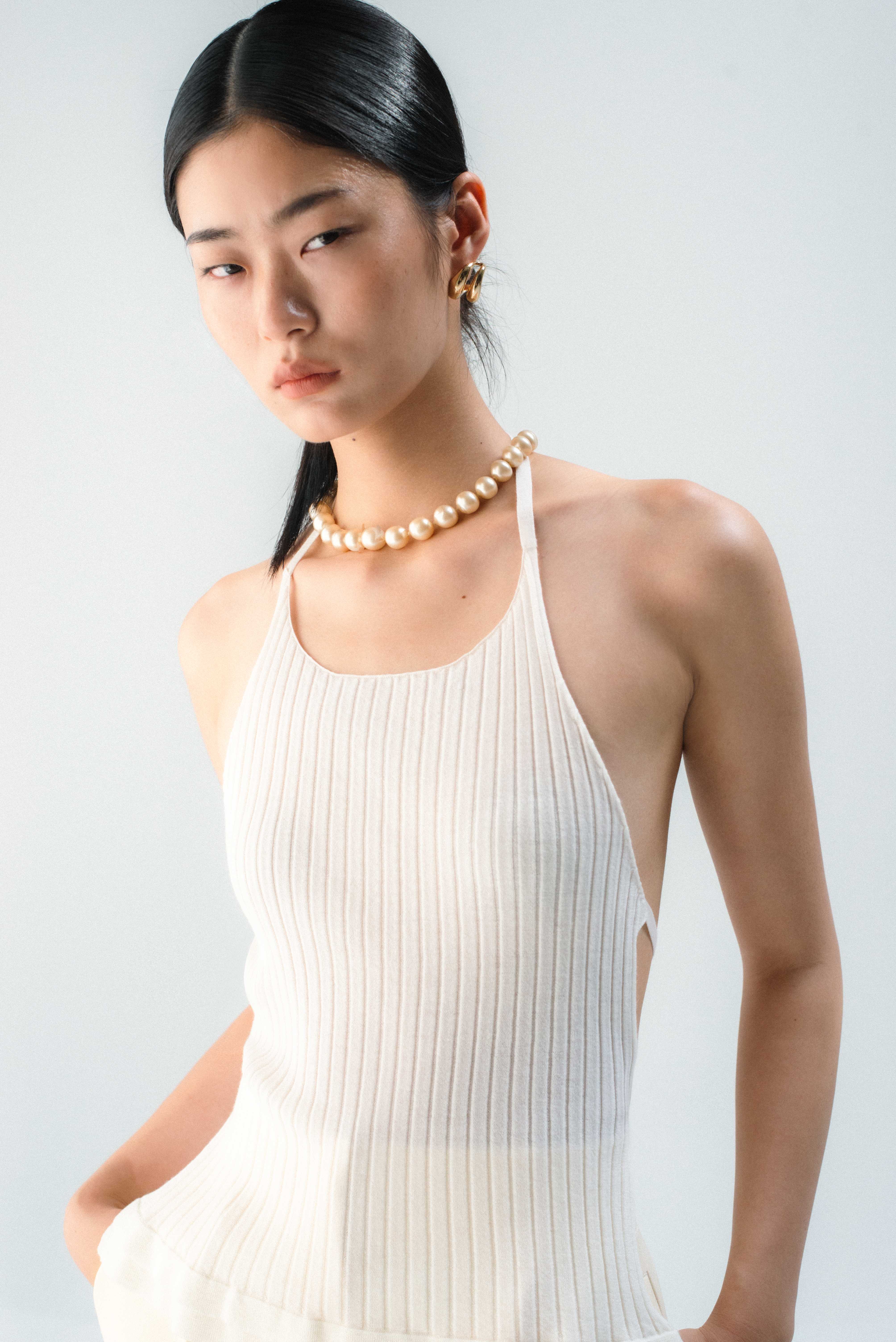 Quinn Double Layers Wool Tank | Black and Cloud