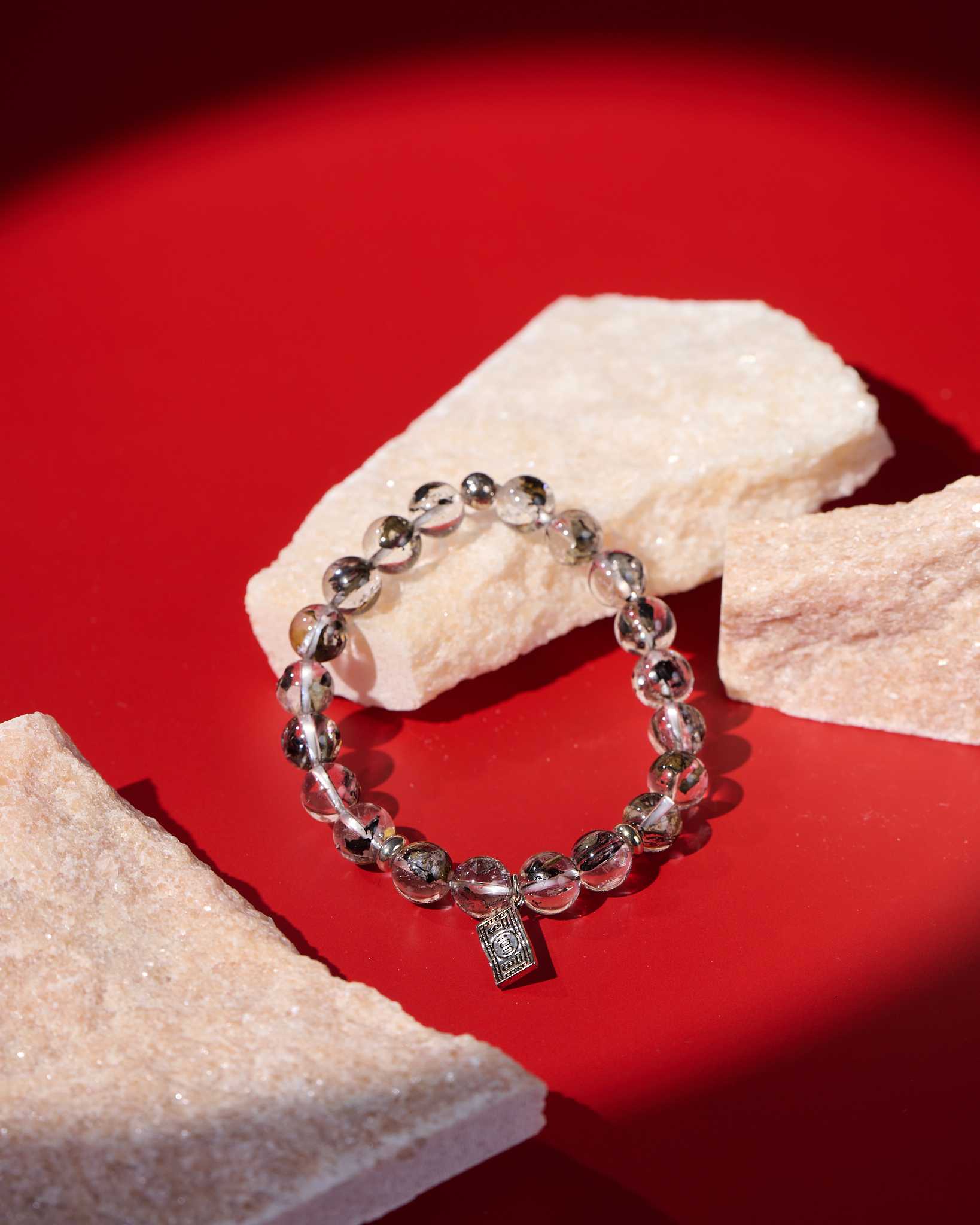 กำไลหินเคลียร์อารมณ์ เสริมความสุขและสุขภาพ Natural Herkimer 🖤🤍