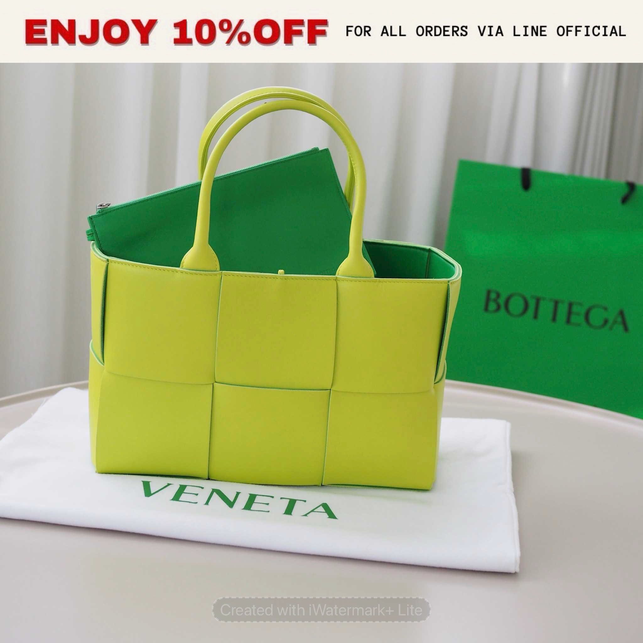 📍USED📍BOTTEGA VENETA Small Arco Tote สี Kiwi | Bag