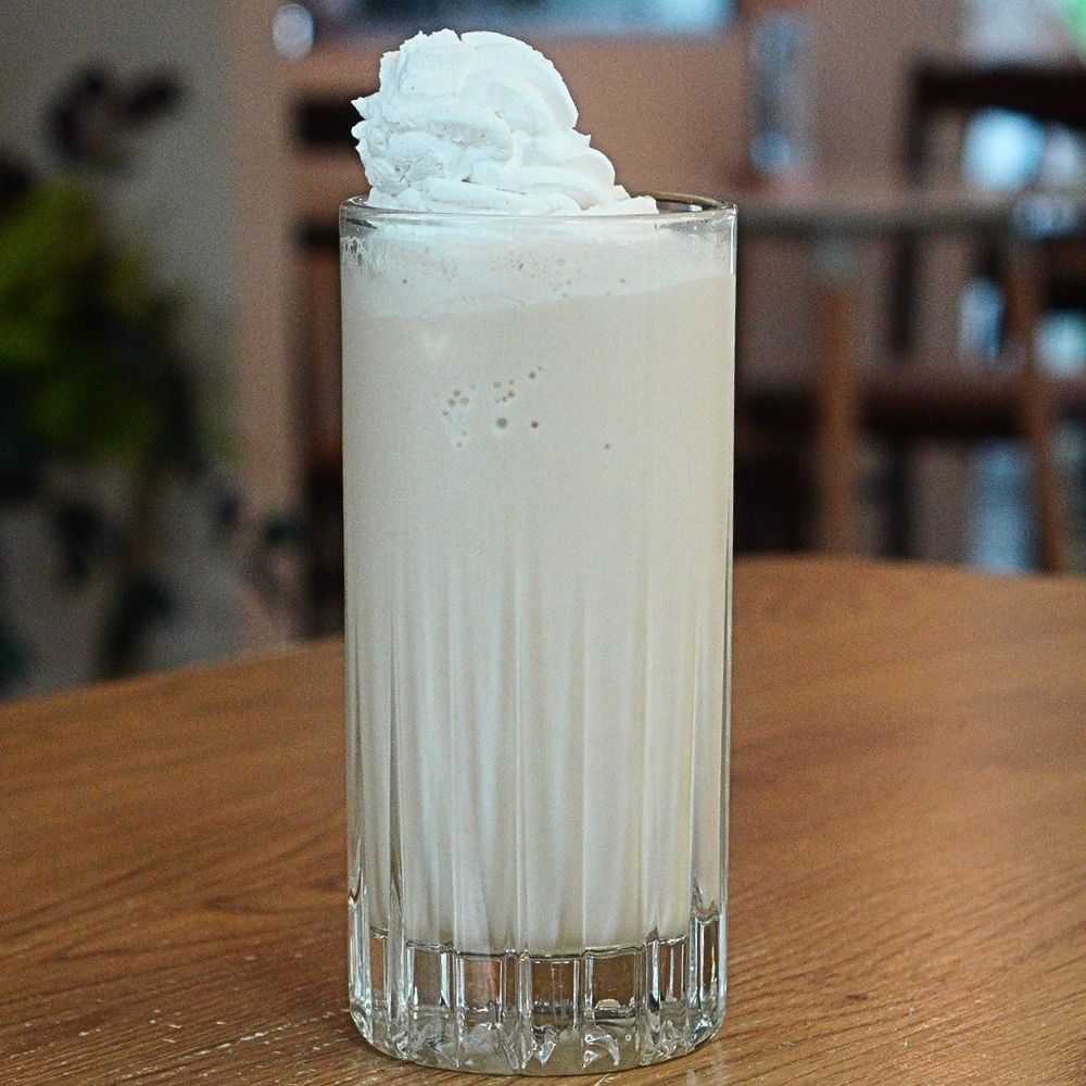 Vanilla Milk Frappe (นมปั่นวนิลา)