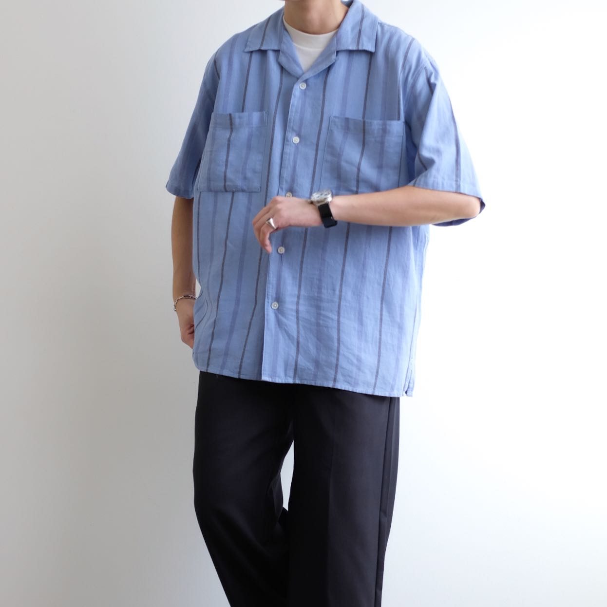 NIKO AND… Cropped Open Collar Cotton Oversized Shirts