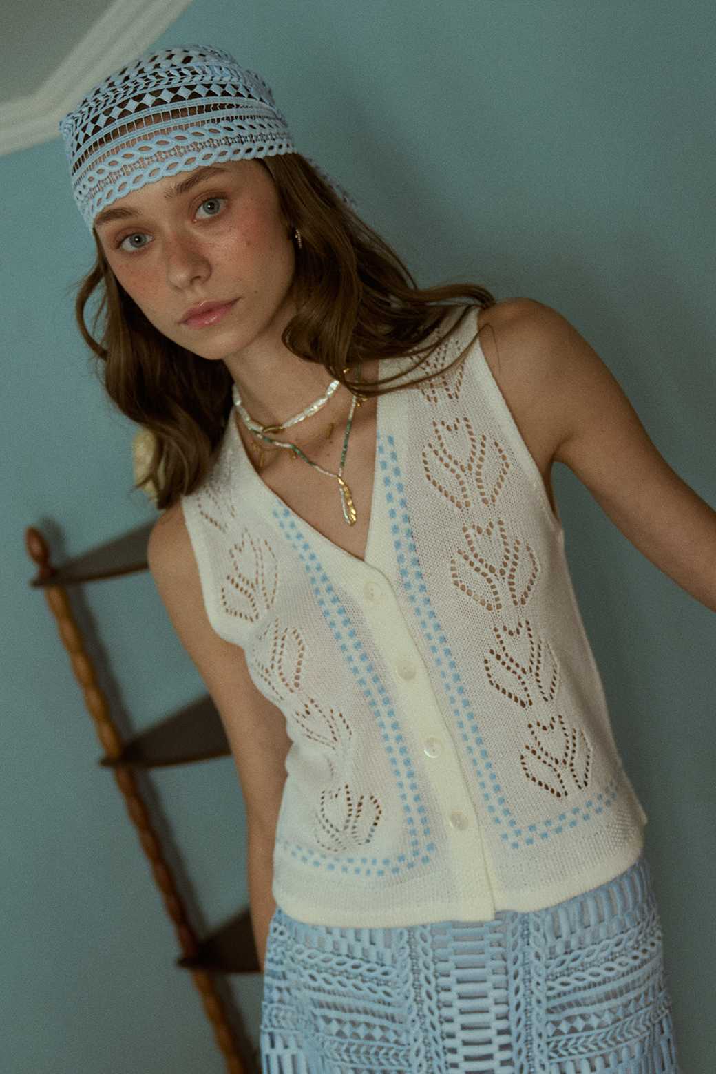 (พร้อมส่ง ) Perana เสื้อ KNIT - LAURA VEST (สีขาว off white )