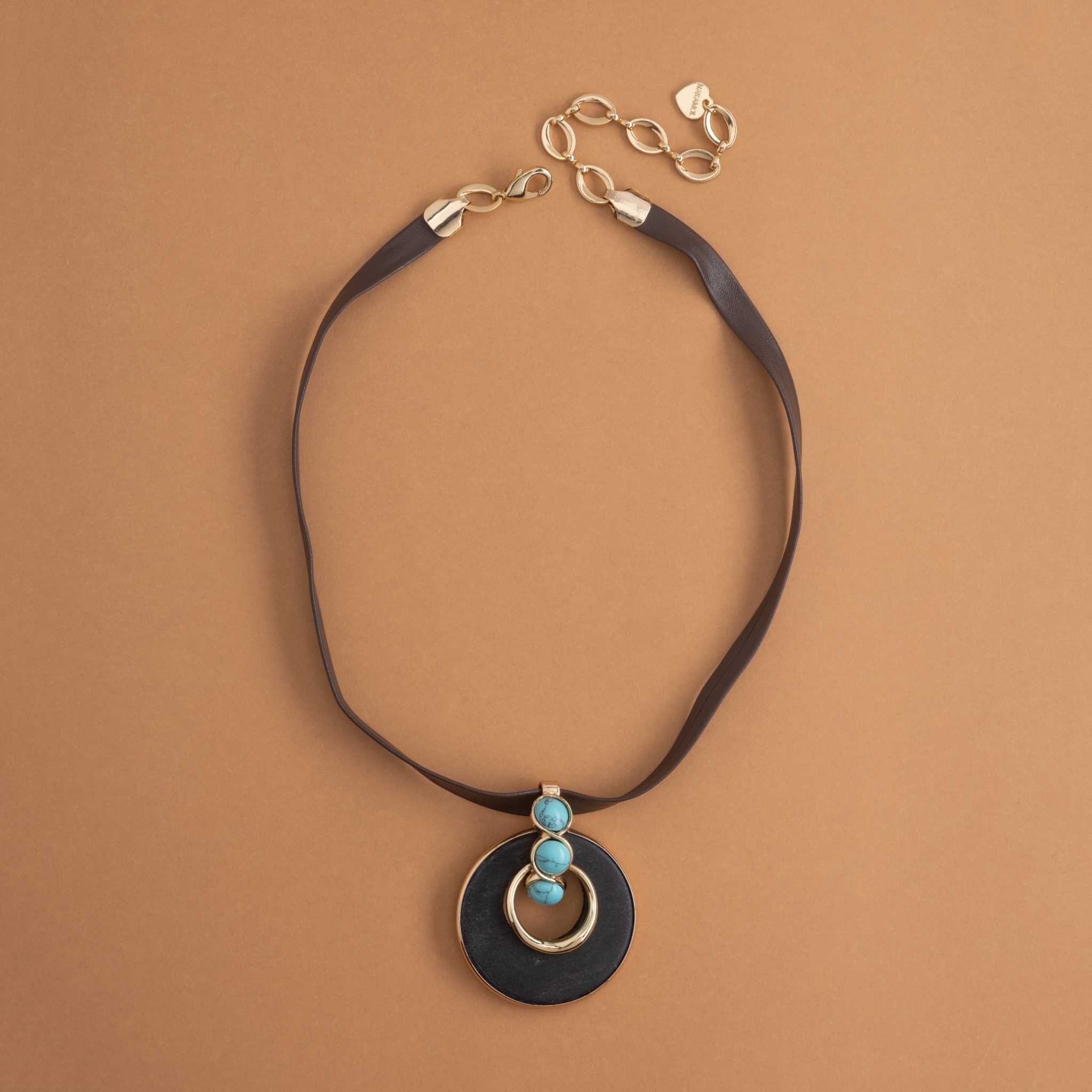 BLACK TURQUOISE DISC NECKLACE