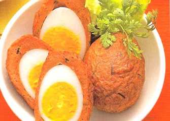 ทอดมันไข่เค็ม Fried spicy fish cake with salted egg yolk