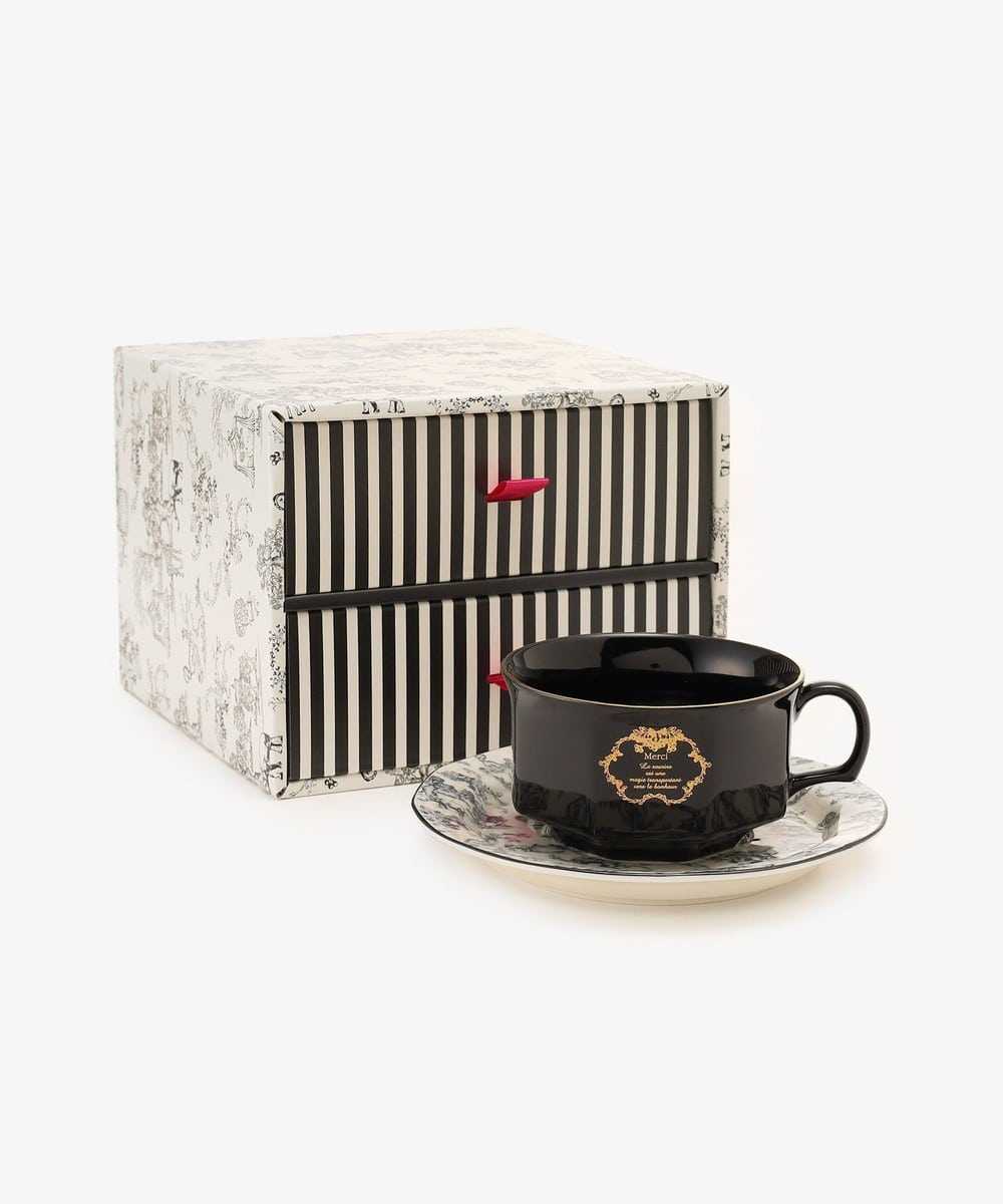 (พรีออเดอร์) Cup & saucer in special box/gobe stamp